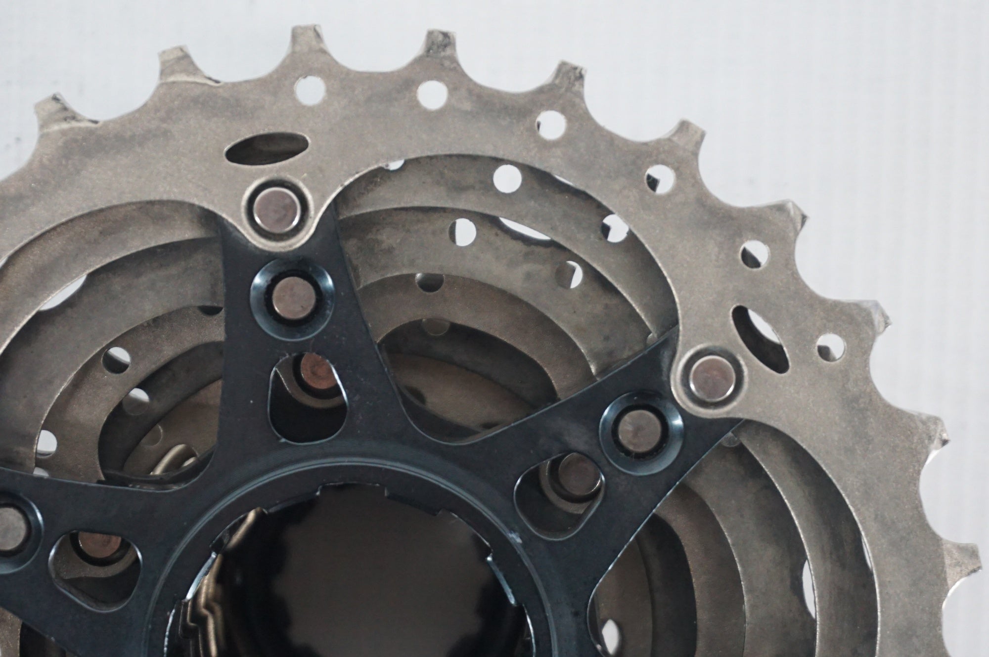 SHIMANO 「シマノ」 ULTEGRA CS-R8000 11-30T スプロケット / 阪急塚口