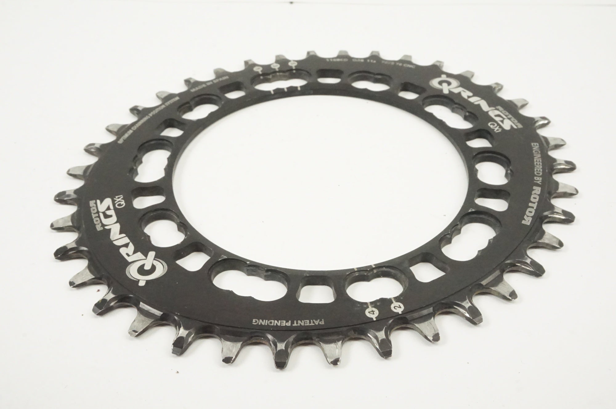ROTOR 「ローター」 Q-RINGS QX1 PCD110(5アーム) 38Tナロー