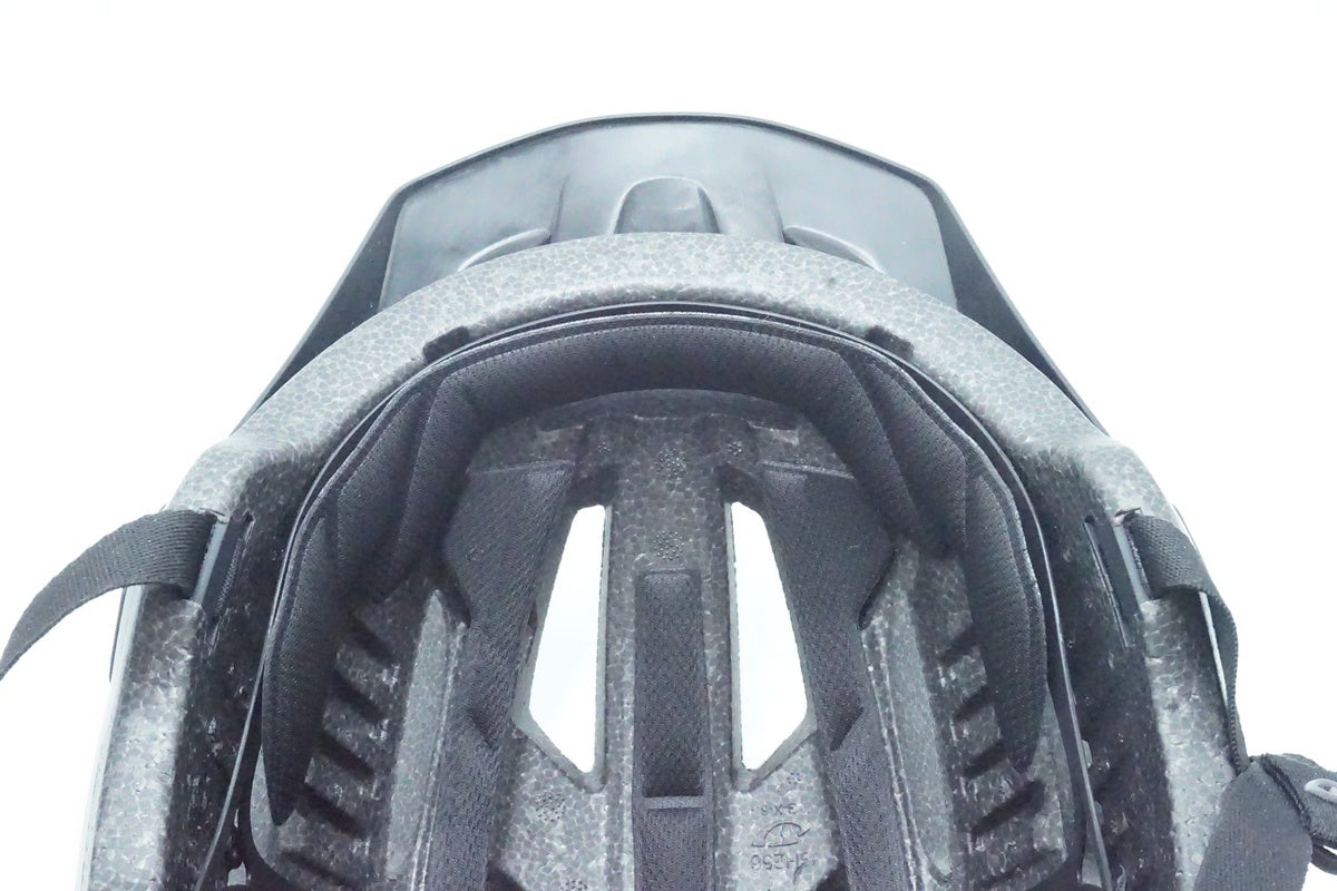 GIRO「ジロ」 FIXTURE2 54-61cm ヘルメット/ 京都西院店