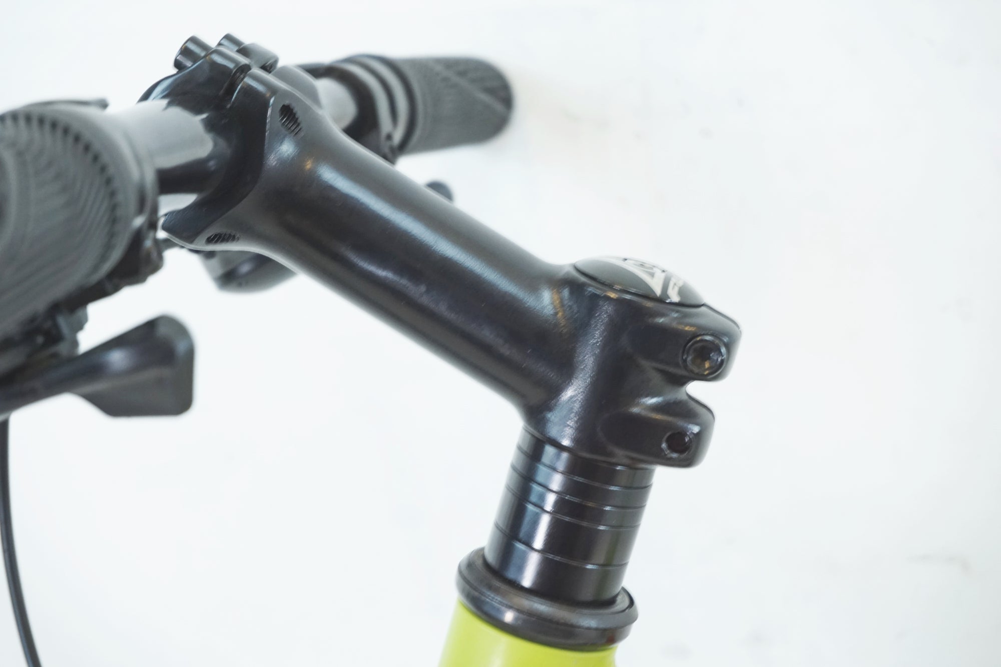 FUJI 「フジ」 ABSOLUTE S 2012年モデル クロスバイク / 有明ガーデン店