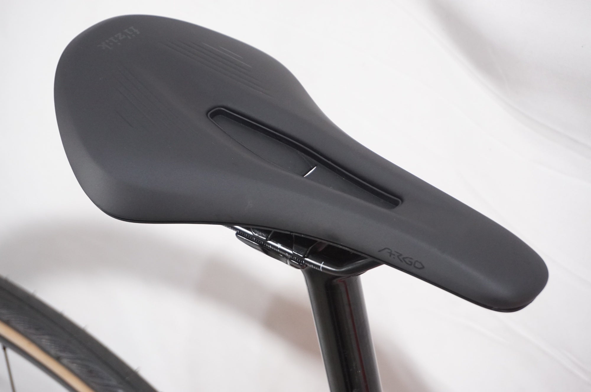 TREK 「トレック」 DOMANE AL 4 GEN 4 2025年モデル ロードバイク / AKIBA店