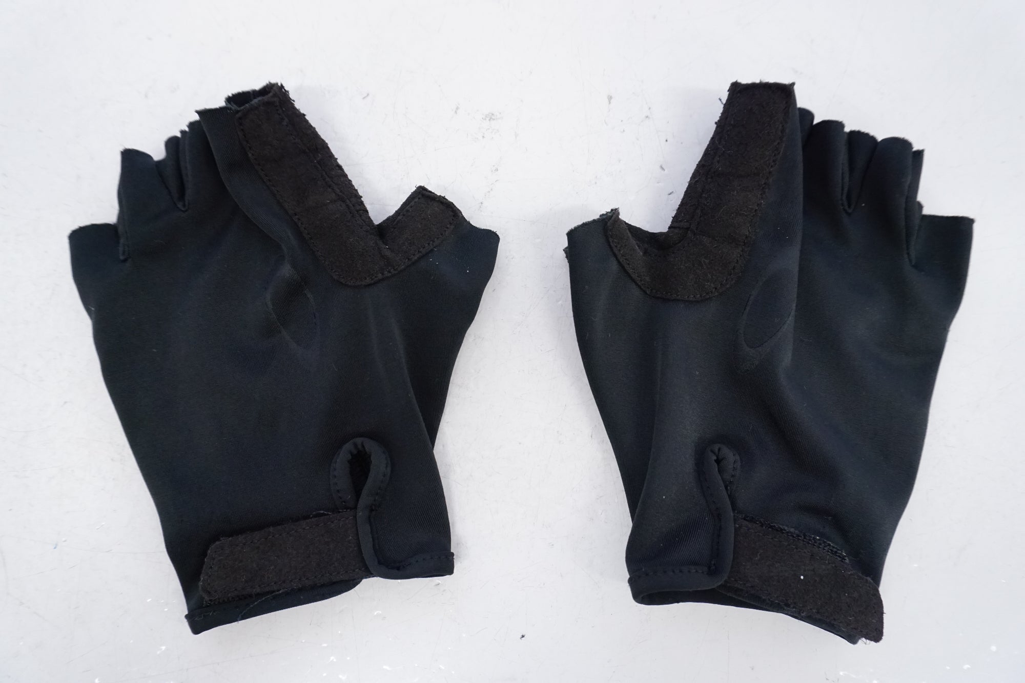 OAKLEY 「オークリー」 指切グローブ / 浜松店