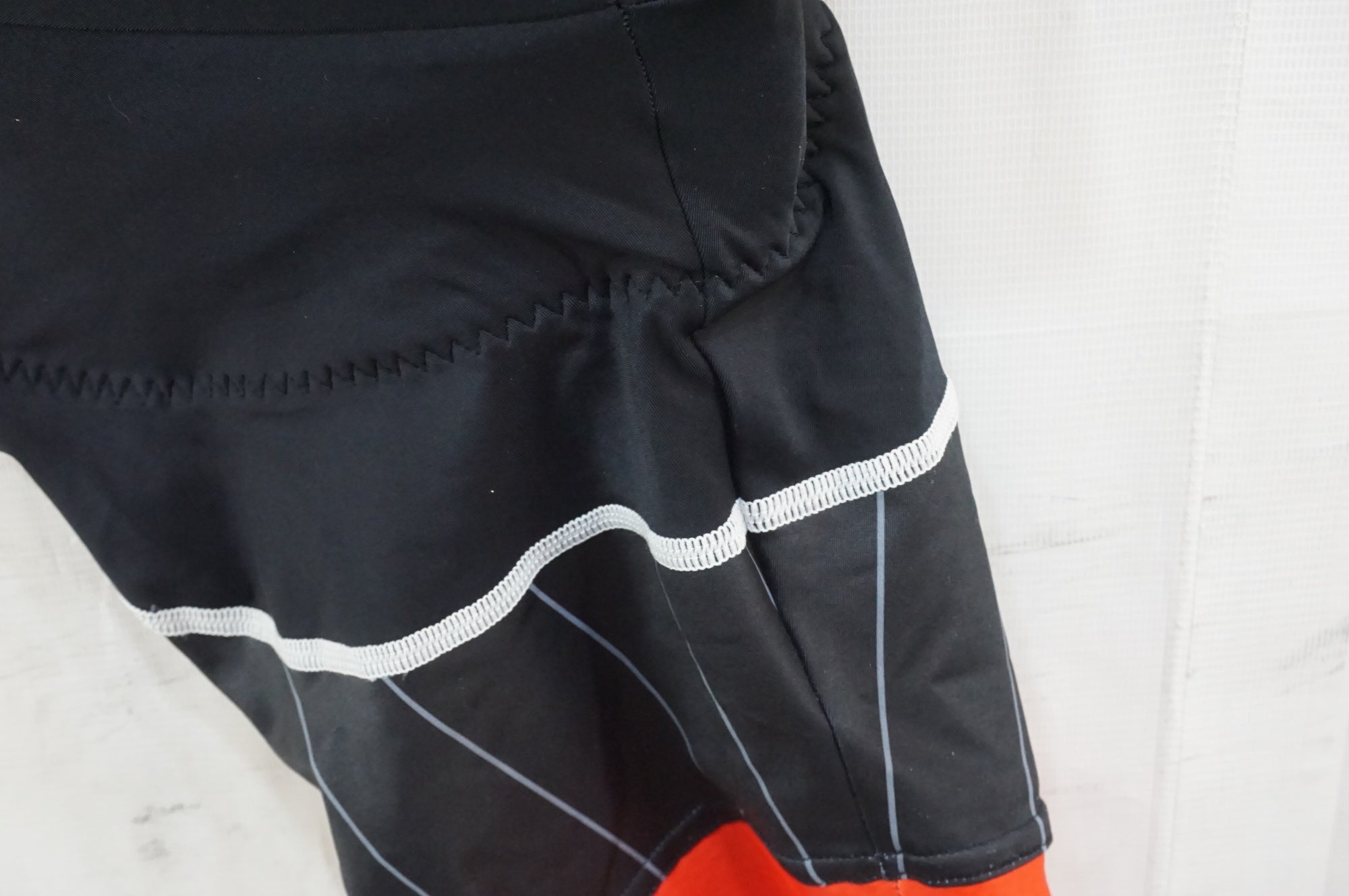 SANTINI 「サンティーニ」 TREK Lサイズ ビブショーツ / バイチャリ