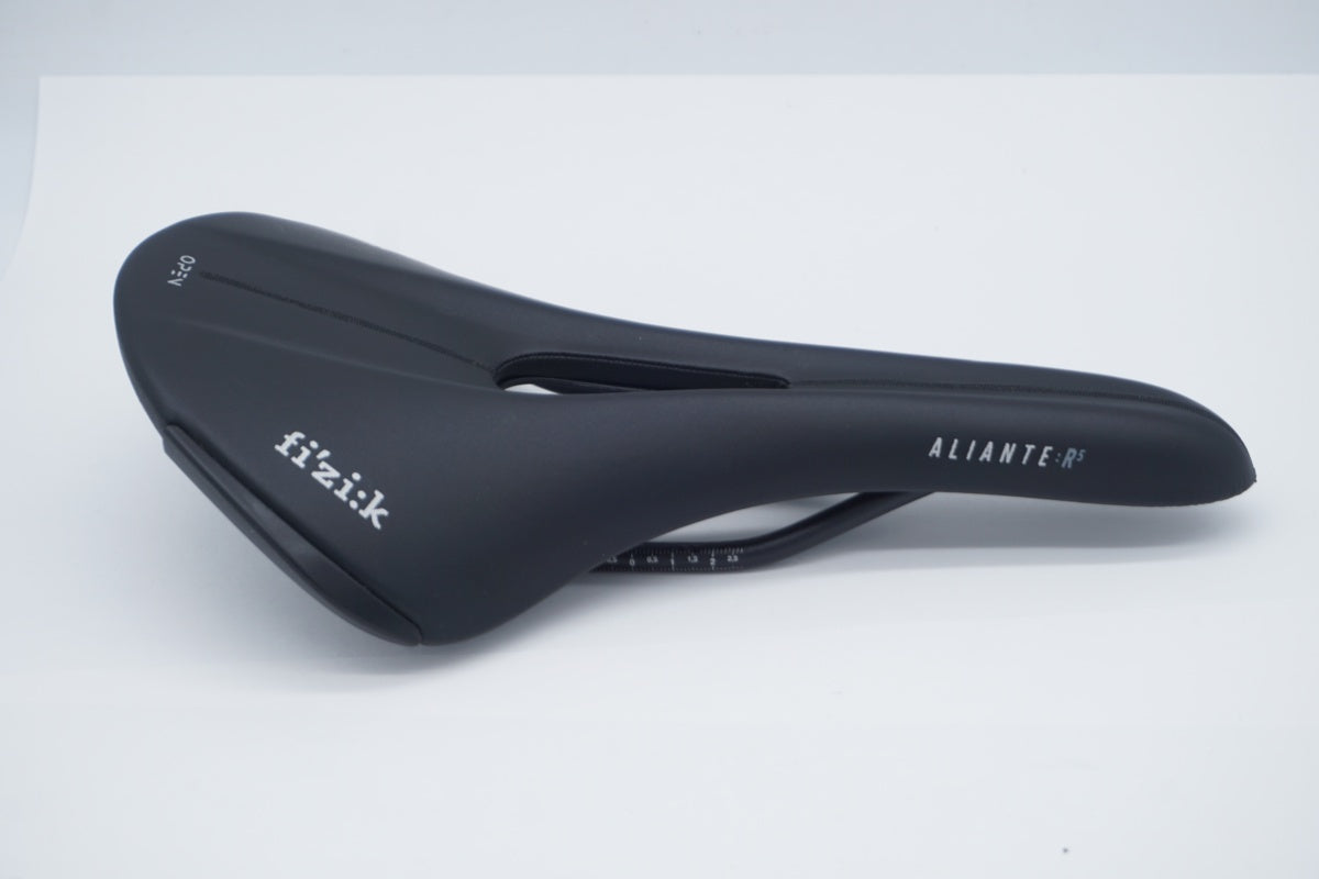 FIZIK 「フィジーク」 ALIANTE R5 OPEN サドル / 滋賀大津店