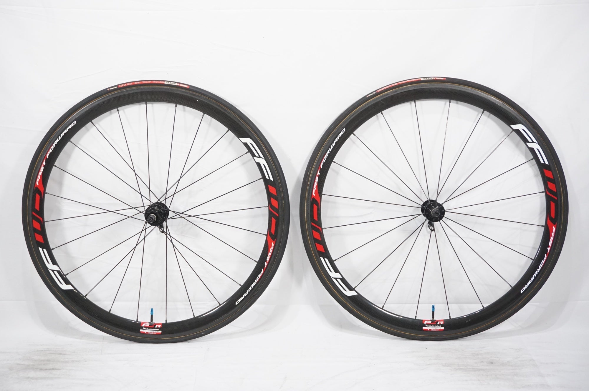 FFWD 「ファストフォワード」 F4R 240S TU チューブラー カンパフリー ホイールセット / AKIBA店