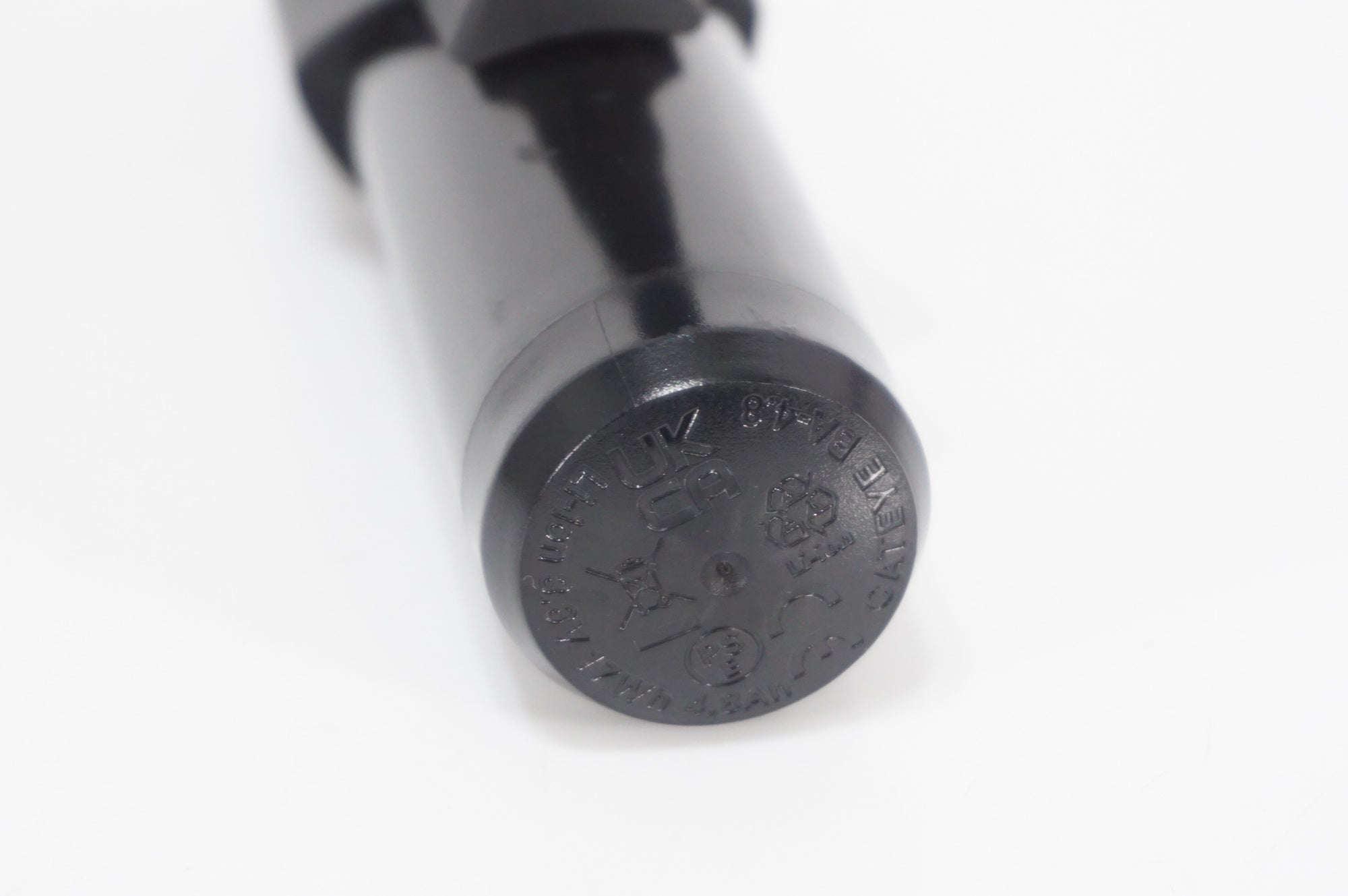 CATEYE 「キャットアイ」 VOLT800 NEO フロントライト / AKIBA店