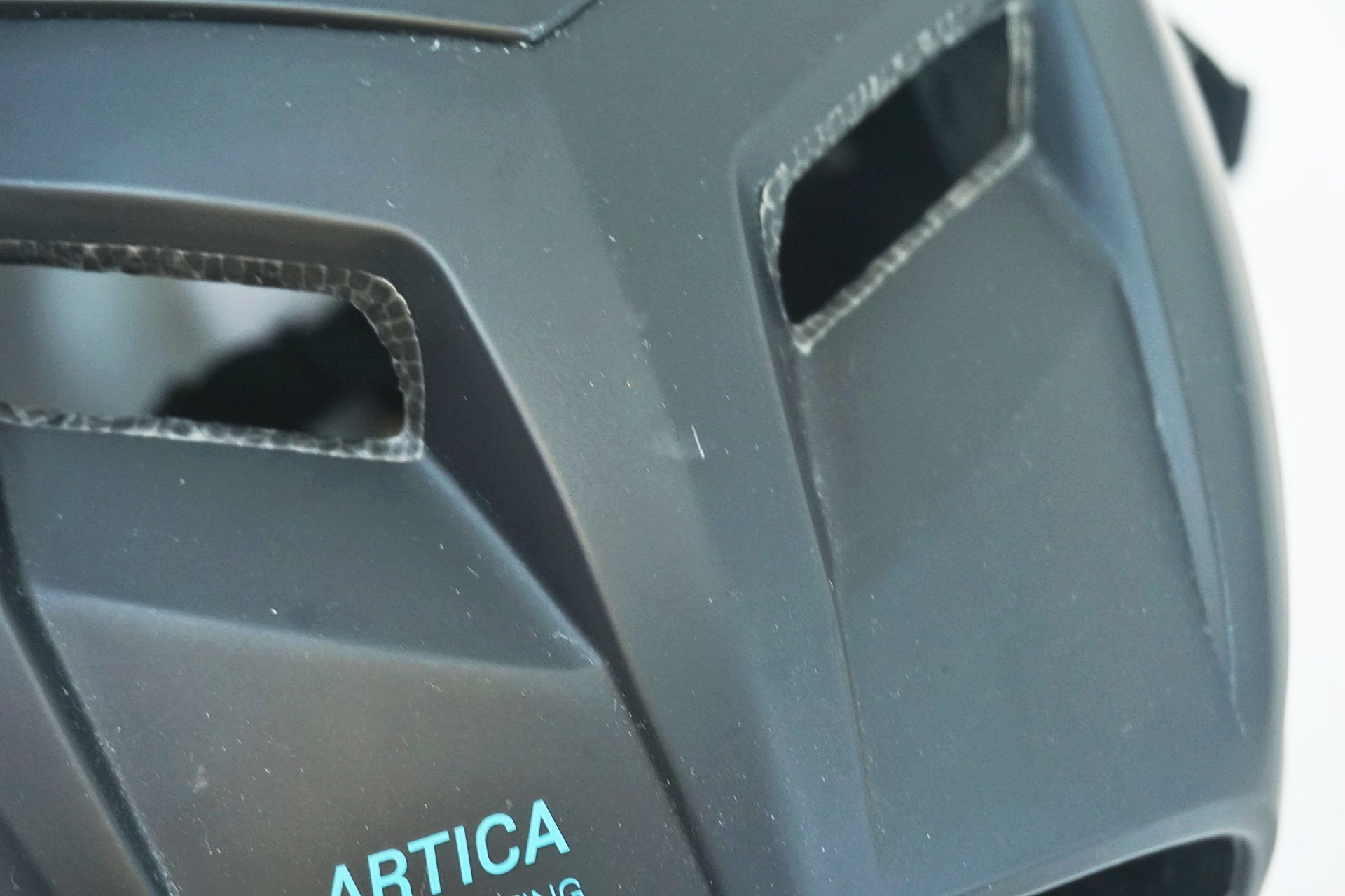 CRNK 「クランク」 ARTICA Ｍサイズ ヘルメット / 有明ガーデン店