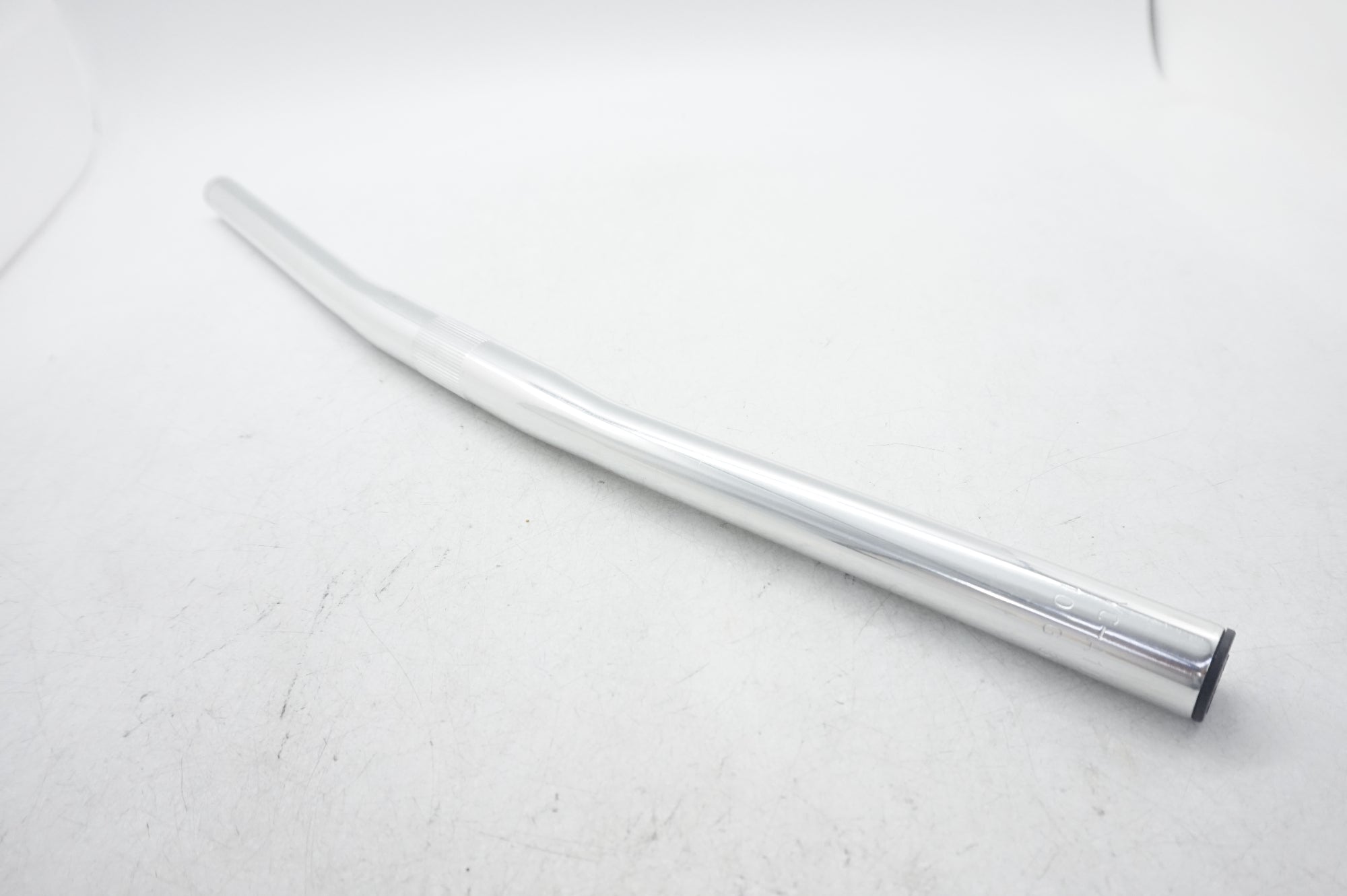 ブランド不明 φ25.4 520mm フラットバーハンドル / 大阪門真店