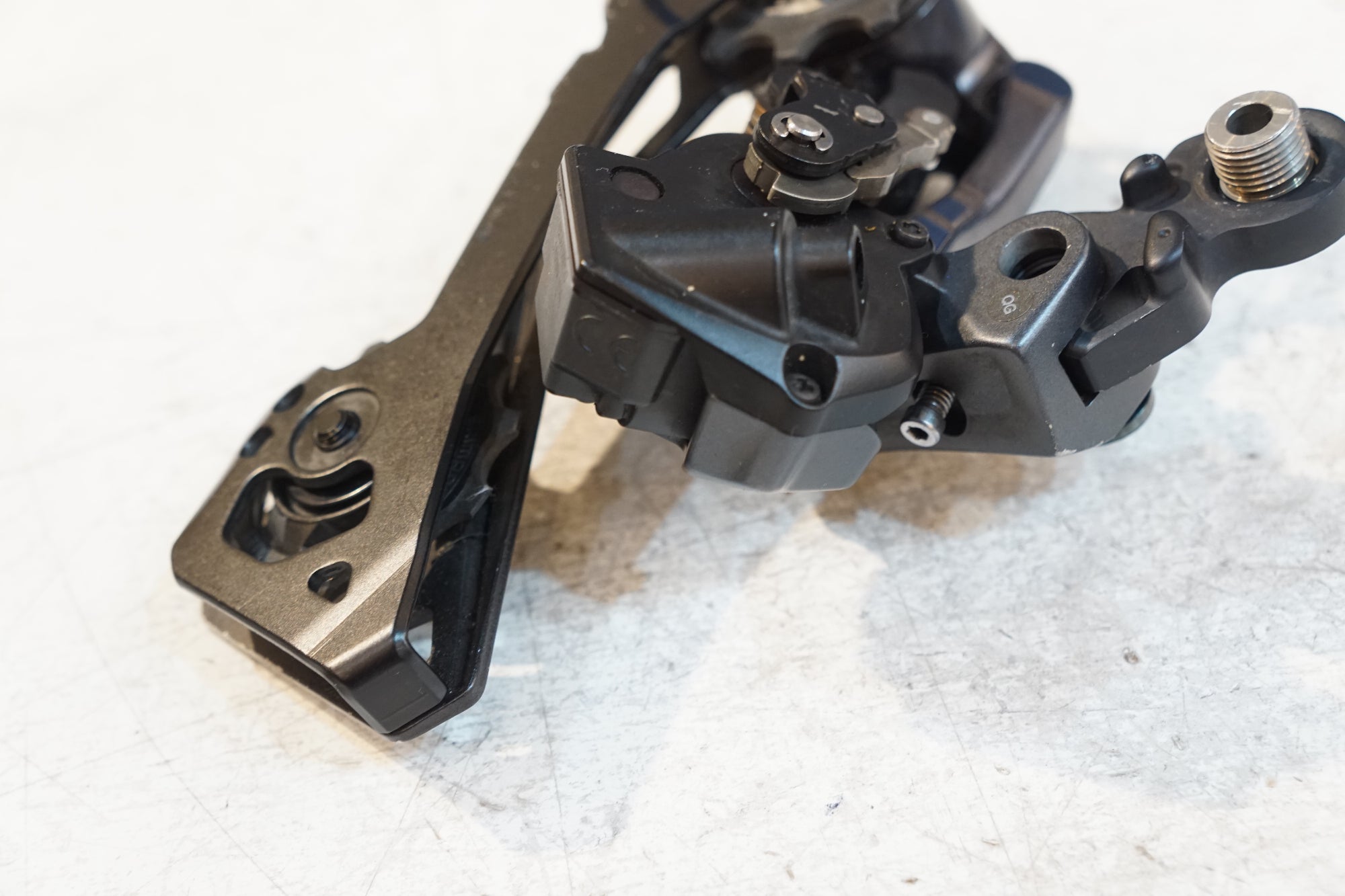 SHIMANO 「シマノ」 ULTEGRA RD-R8050 リアディレイラー / バイチャリ