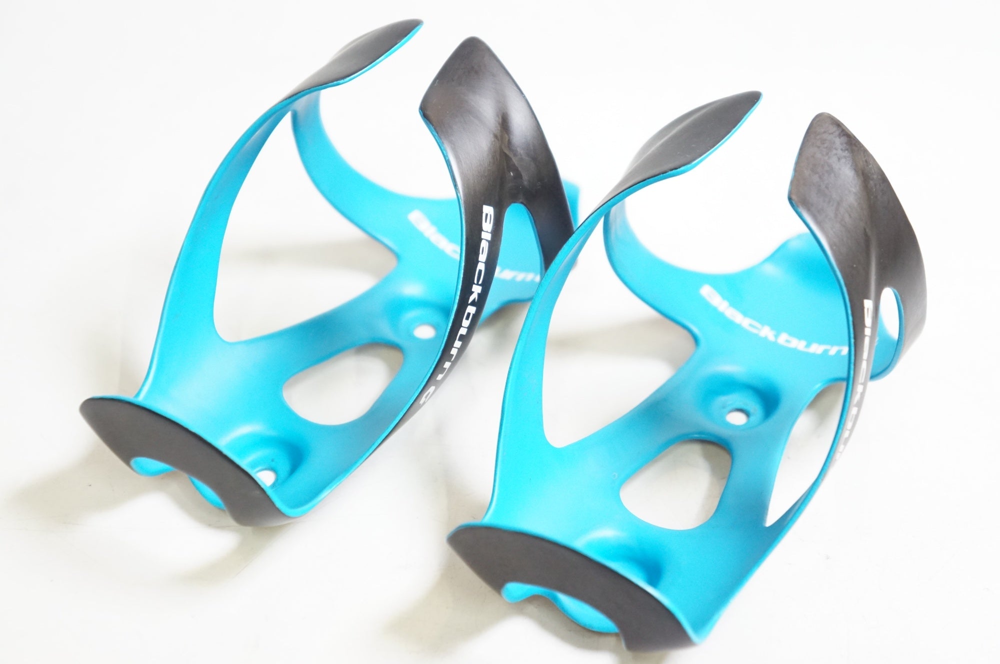 BLACKBURN 「ブラックバーン」 CAMBER UD CARBON ボトルケージセット / 熊谷本店