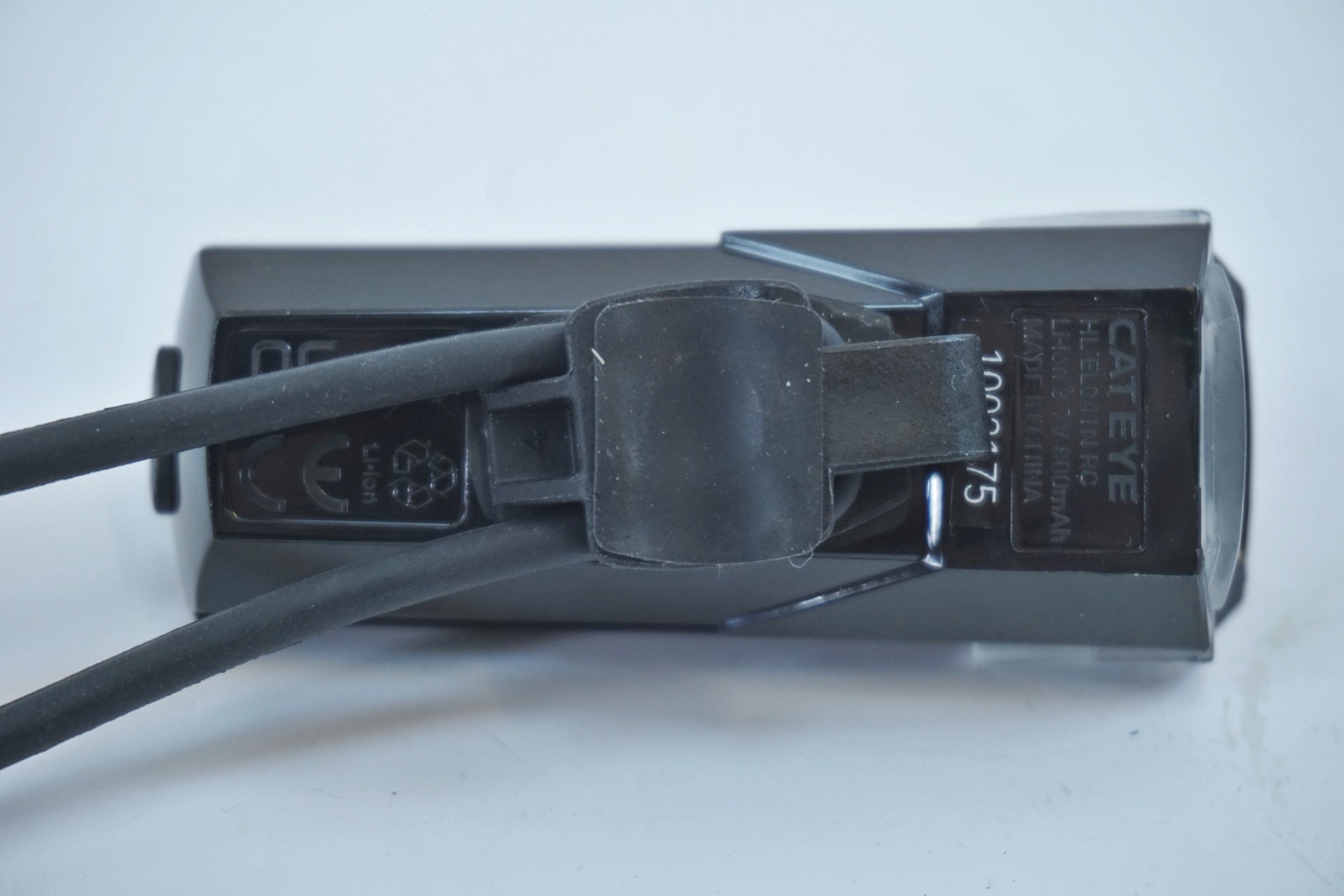 CATEYE 「キャットアイ」 AMPP130N フロントライト / 有明ガーデン店