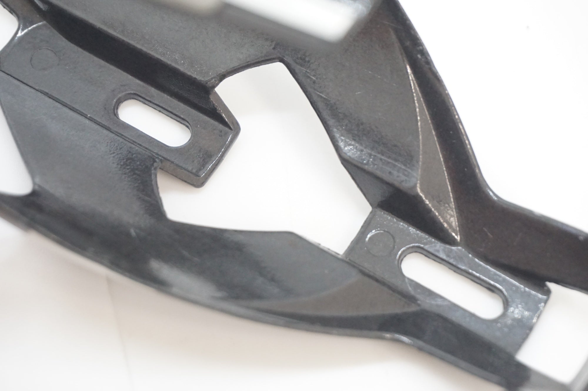 ELITE 「エリート」 VICO CARBON ボトルケージセット / 福岡店