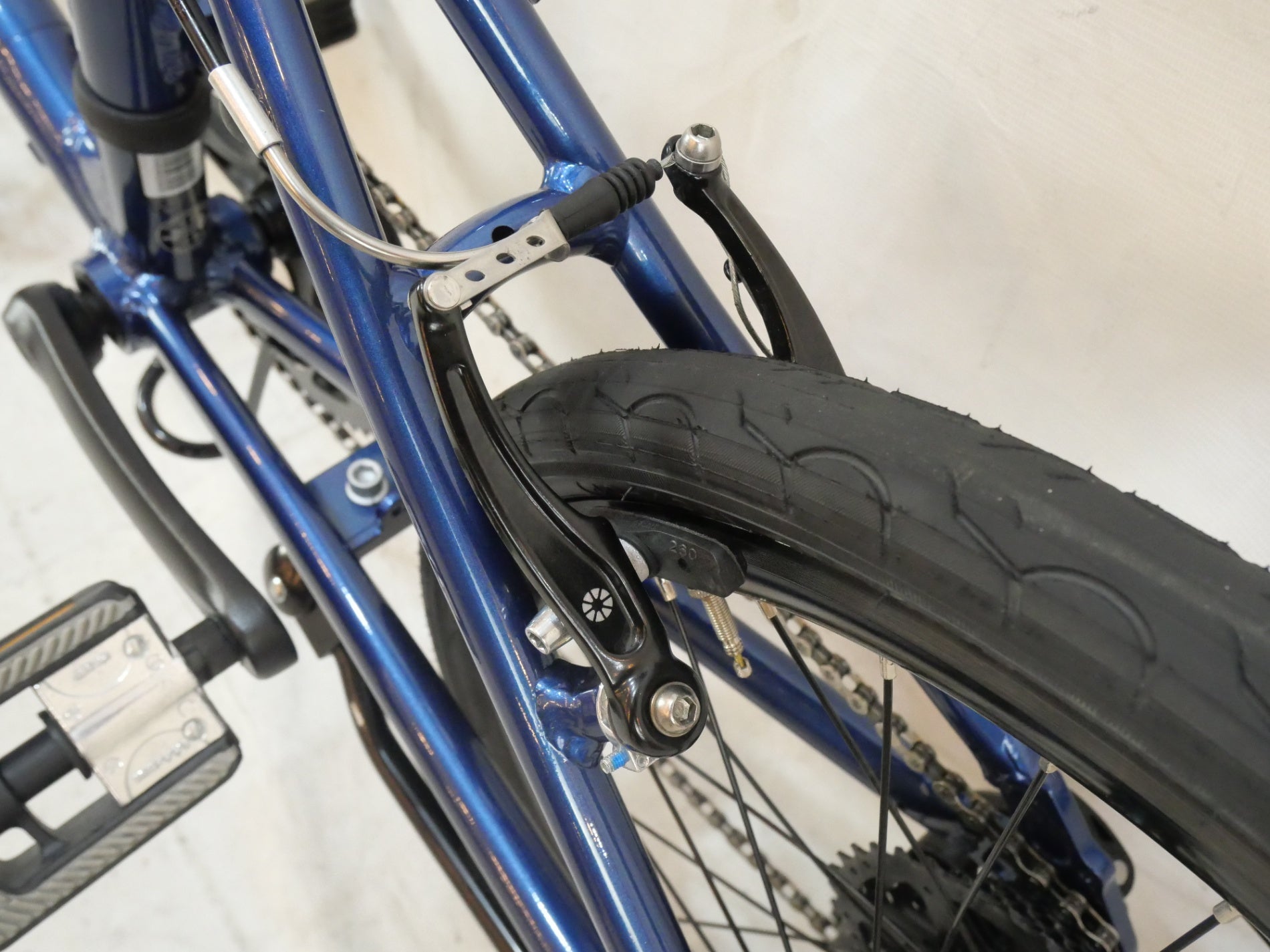 DAHON 「ダホン」 DASH P8 2020年モデル 折り畳み自転車 / バイチャリ浦和ベース