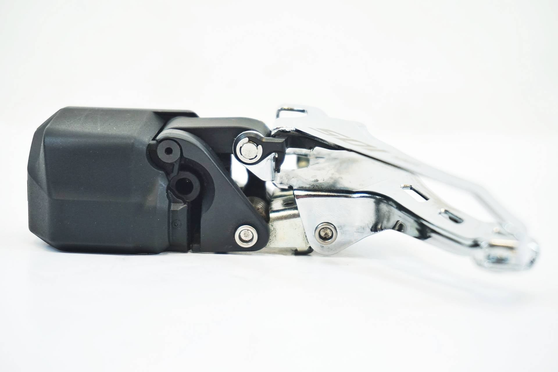 SHIMANO 「シマノ」 105 Di2 FD-R7150 フロントディレイラー / 有明ガーデン店