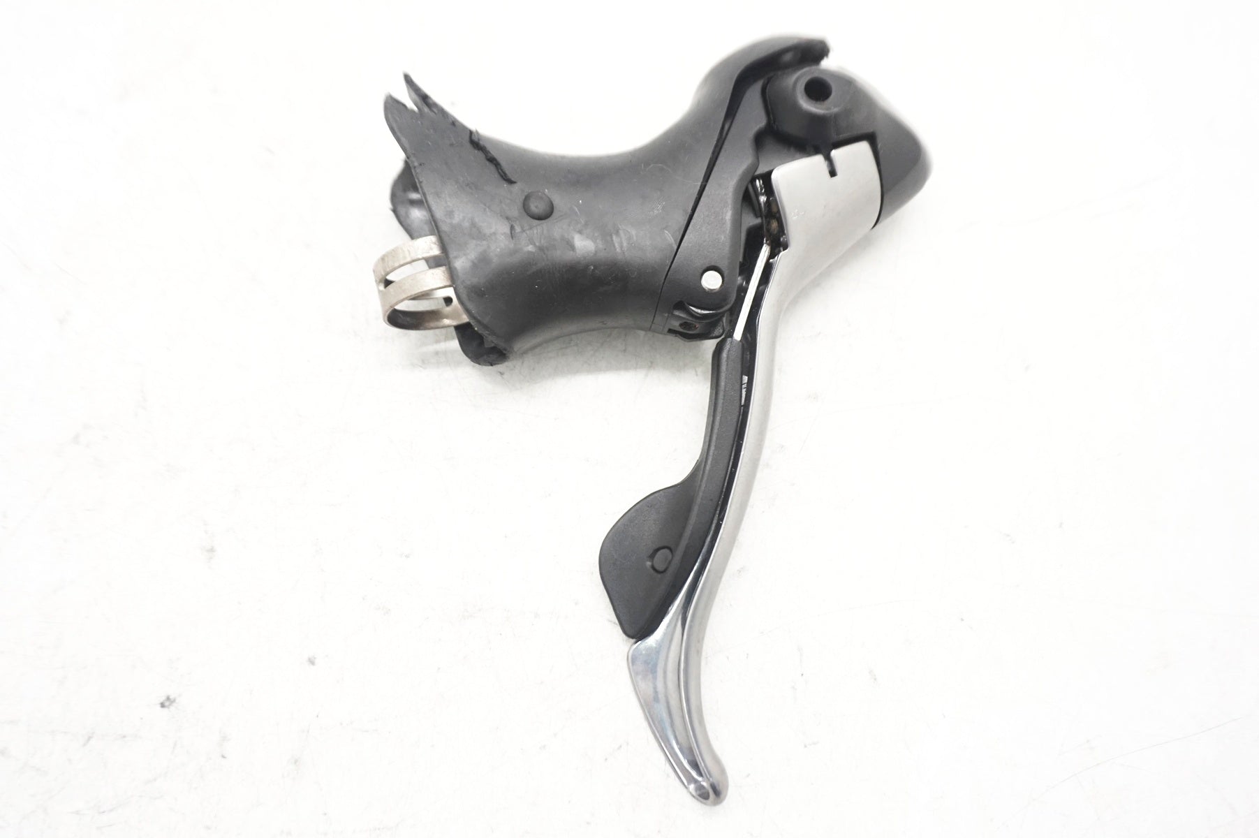 SHIMANO 「シマノ」 105 ST-5601 デュアルコントロールレバー / 大阪門真店