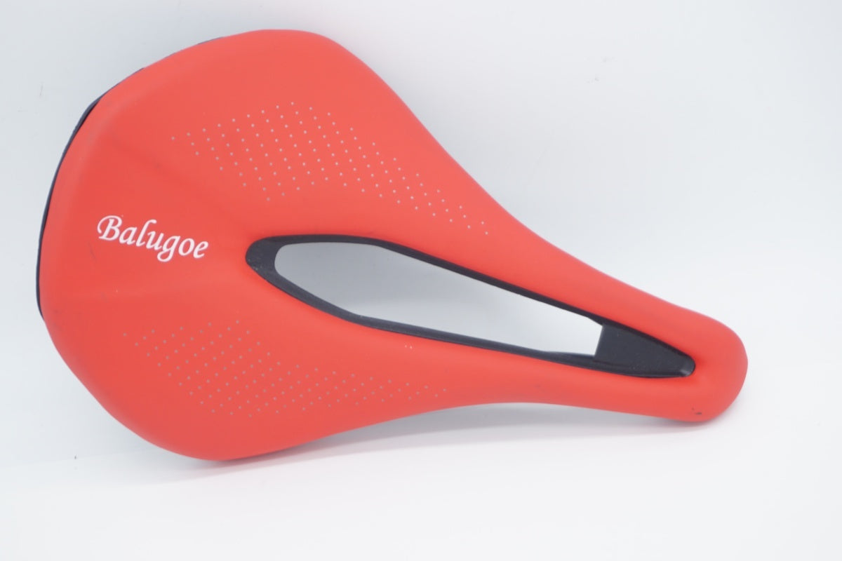 BALUGOE 「バルゴー」 サドル / 滋賀大津店