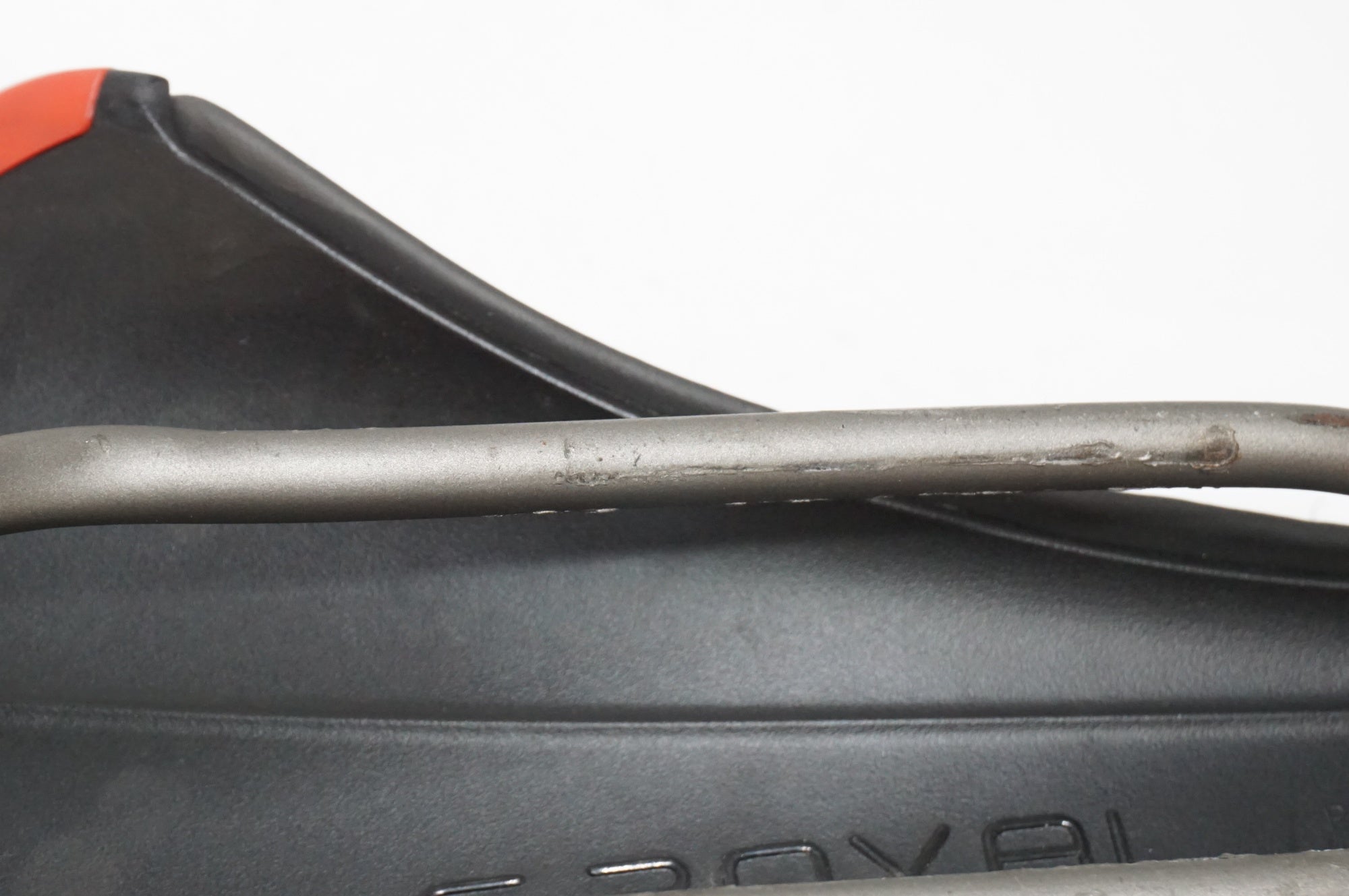 SELLE ROYAL 「セラロイヤル」 ASPHALT サドル / 大宮店