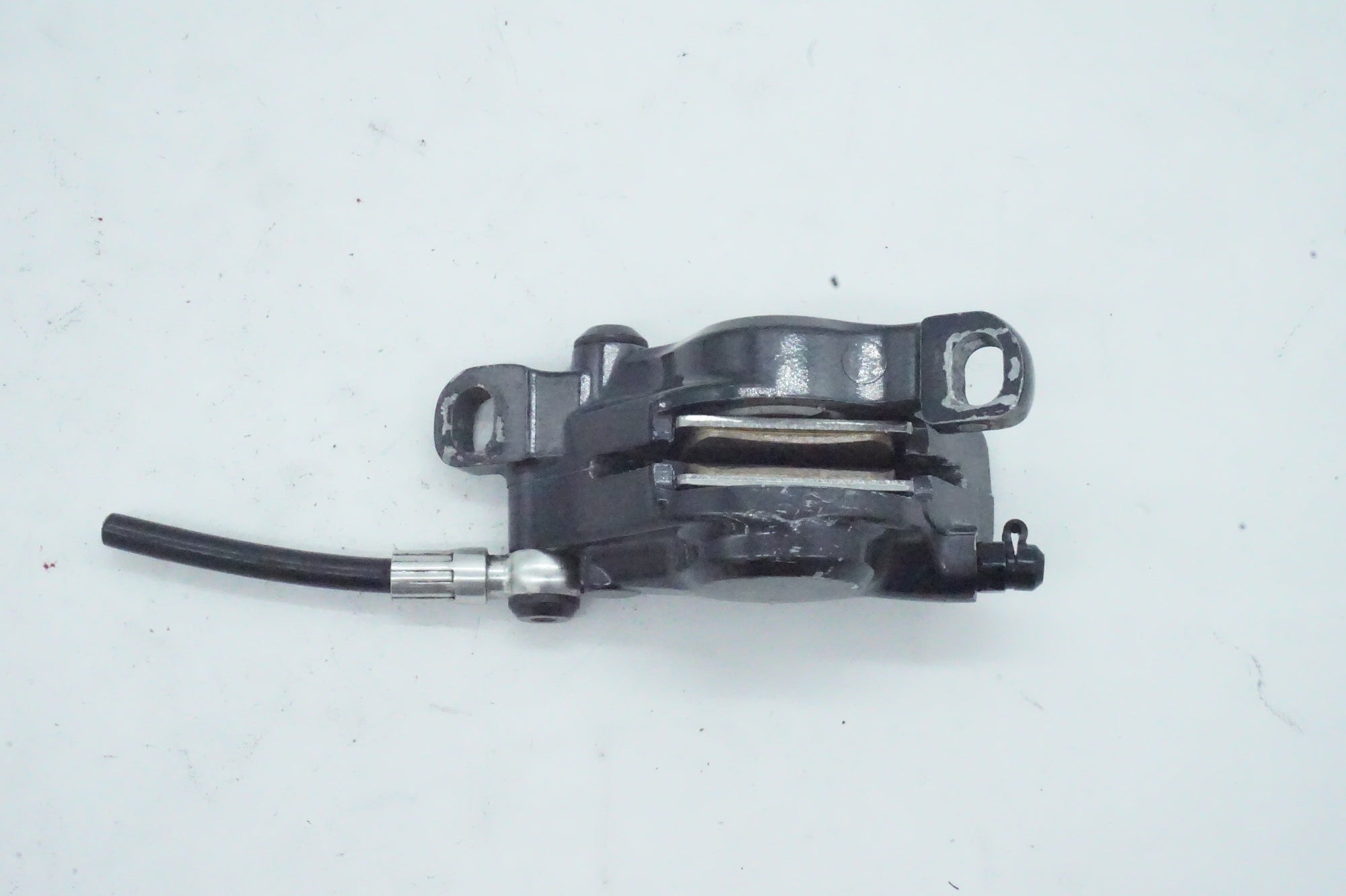 SHIMANO 「シマノ」 DEORE XT BR-M8100 ディスクブレーキ/1つ