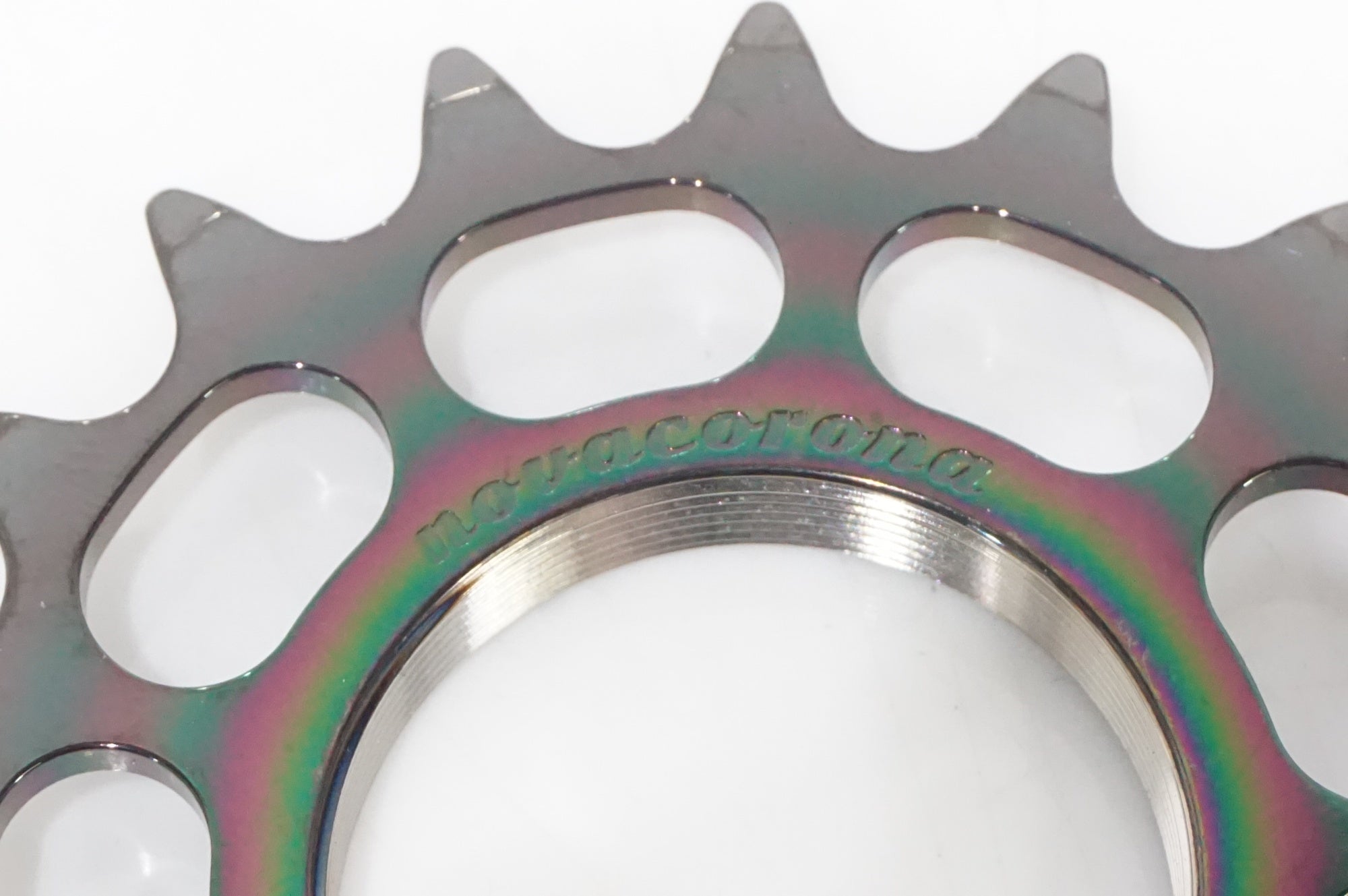 NOVACORONA 「ノバコローナ」 チタン 18T コグ / AKIBA店