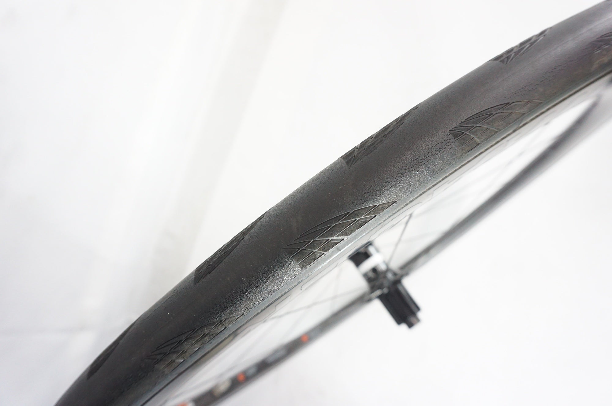 BONTRAGER 「ボントレガー」 AEOLUS 5 TLR DISC シマノ11速 ホイールセット / 阪急塚口店