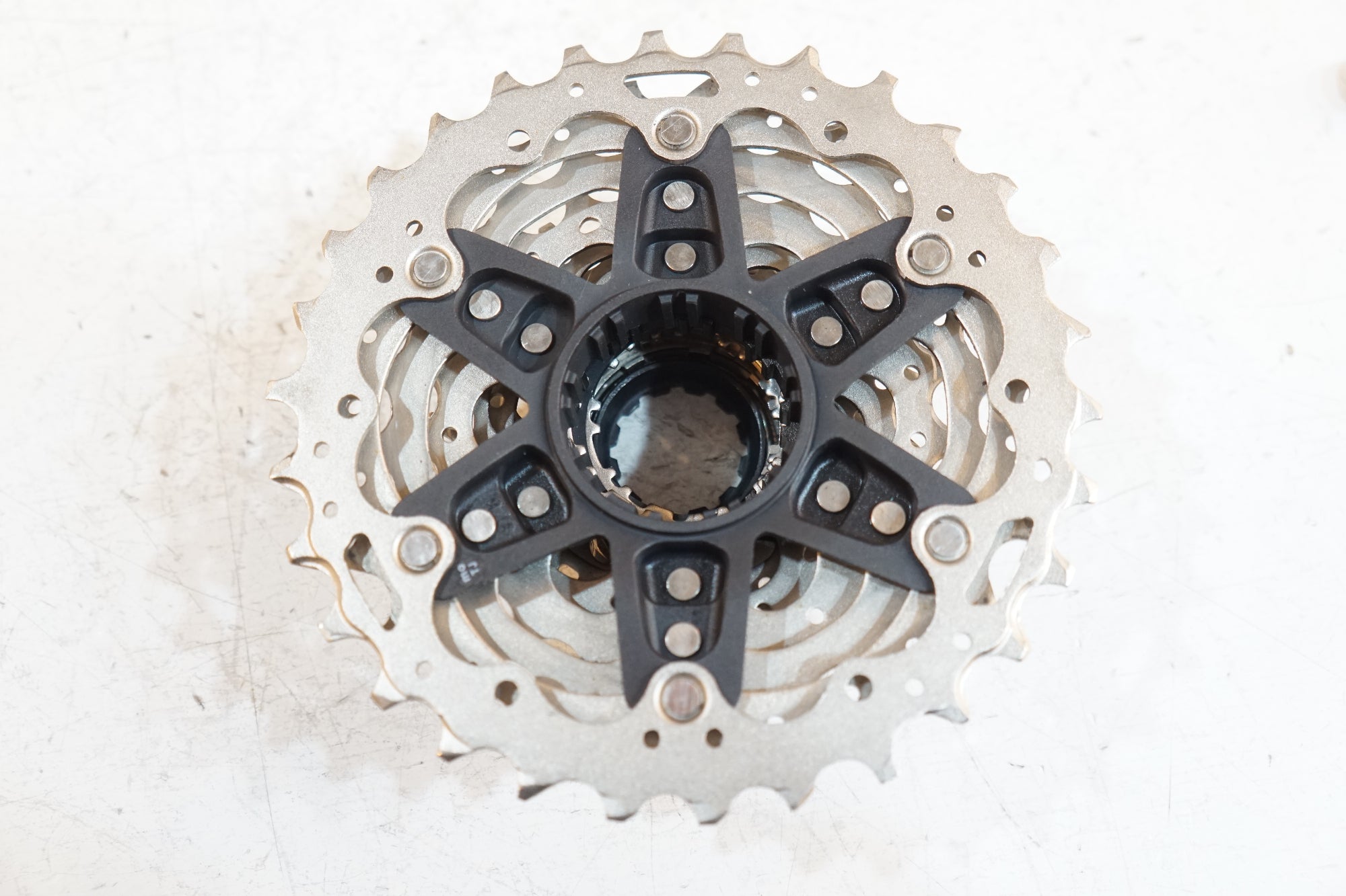 SHIMANO 「シマノ」 ULTEGRA CS-R8100 11-30T 12S スプロケット