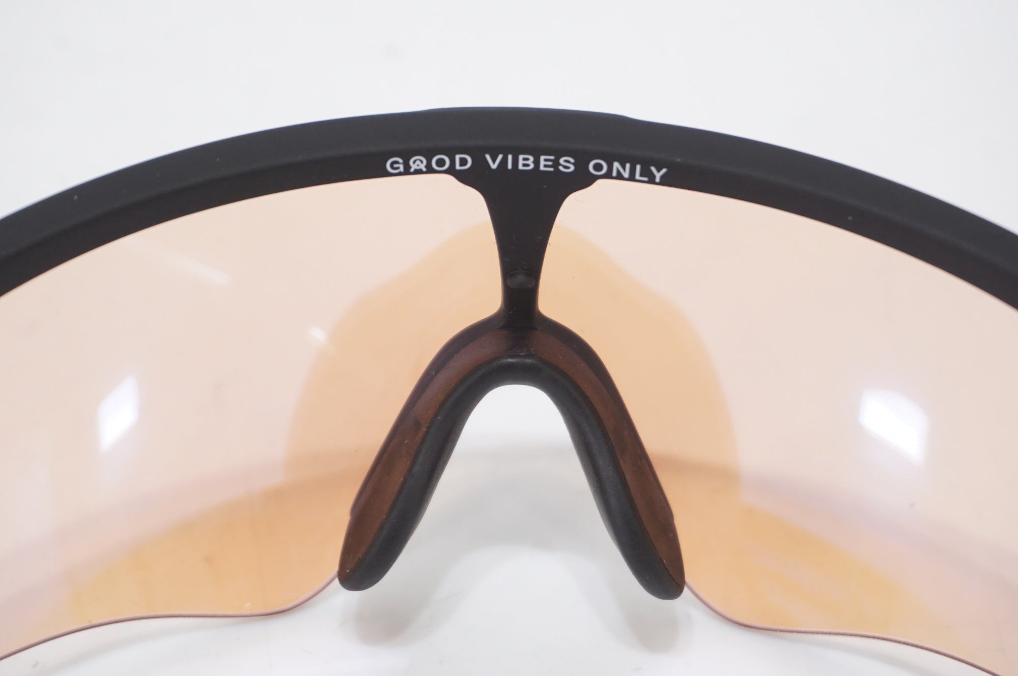 ALBA OPTICS 「アルバ オプティクス」 アイウェア / AKIBA店