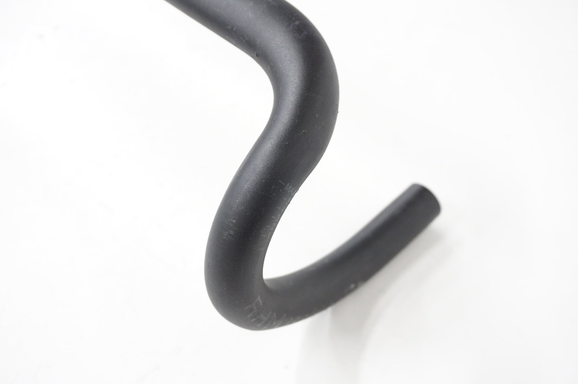 DEDA 「デダ」 ZERO2 Φ31.7 外-外 440mm ハンドル / 阪急塚口店