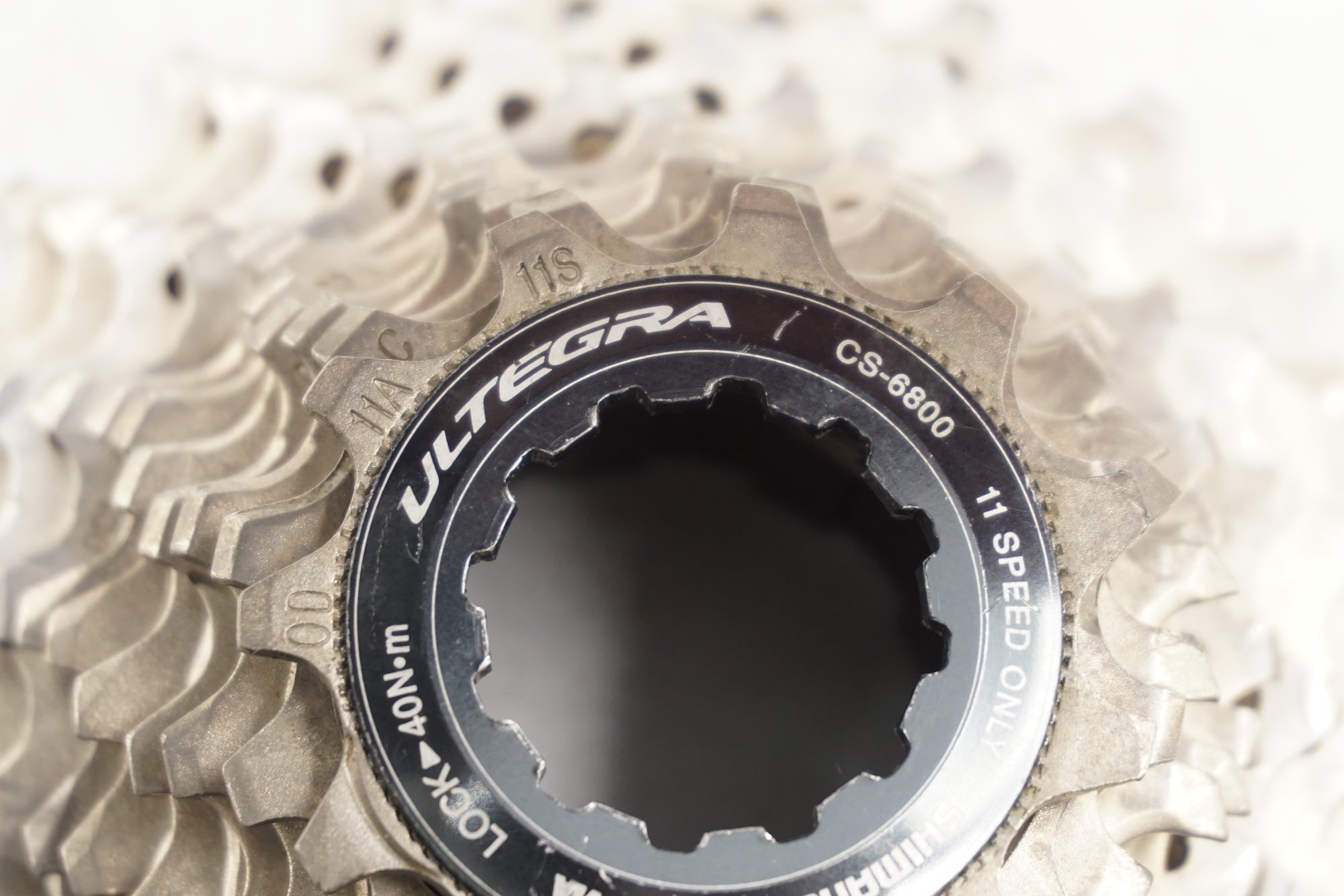SHIMANO ULTEGRA CS-6800 カセットスプロケット11-25T SHIMANO 「シマノ」 ULTEGRA CS-6800 11-25T スプロケット / 奈良店