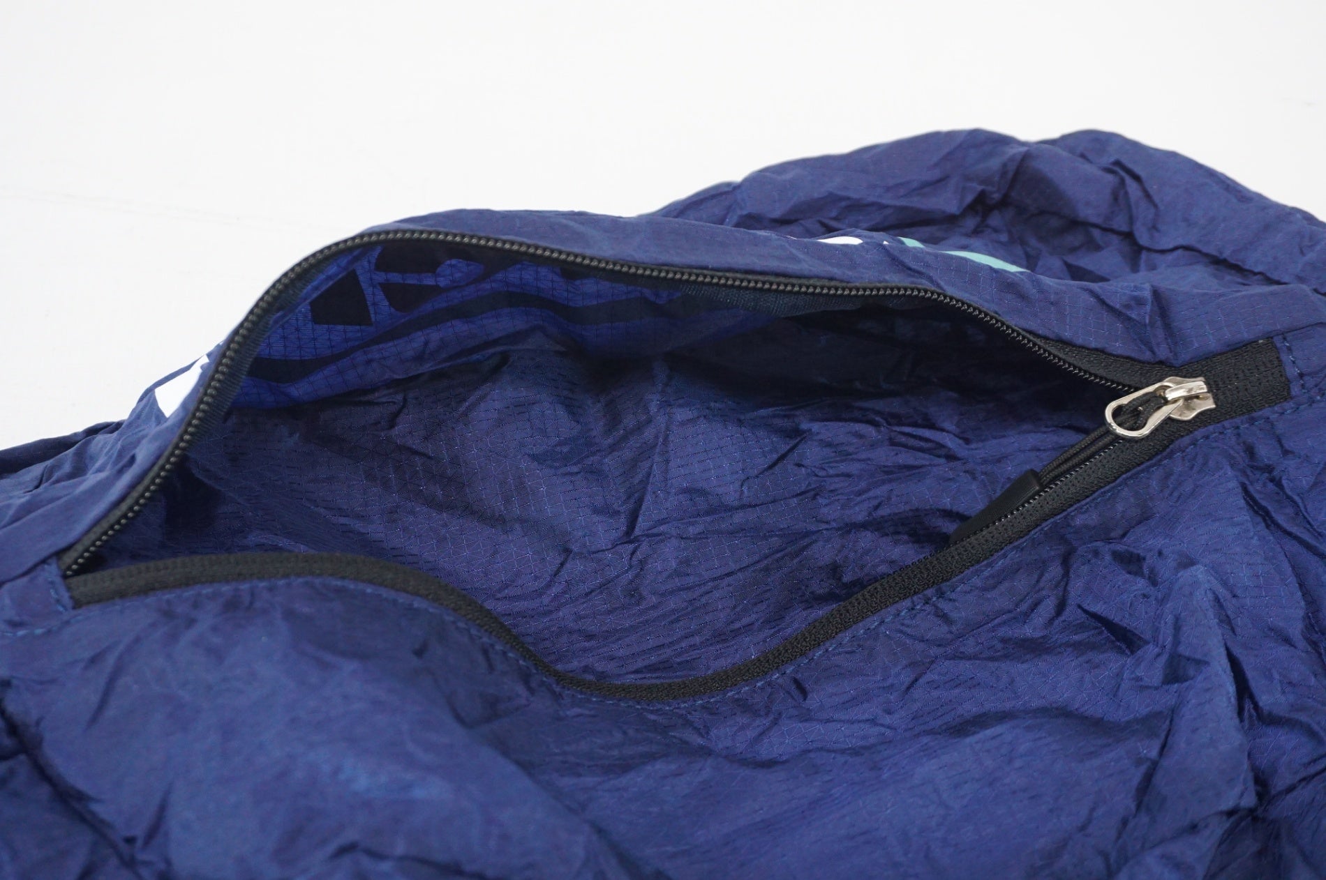 BIANCHI 「ビアンキ」 LIGHTBODYBAG バッグ / 阪急塚口店