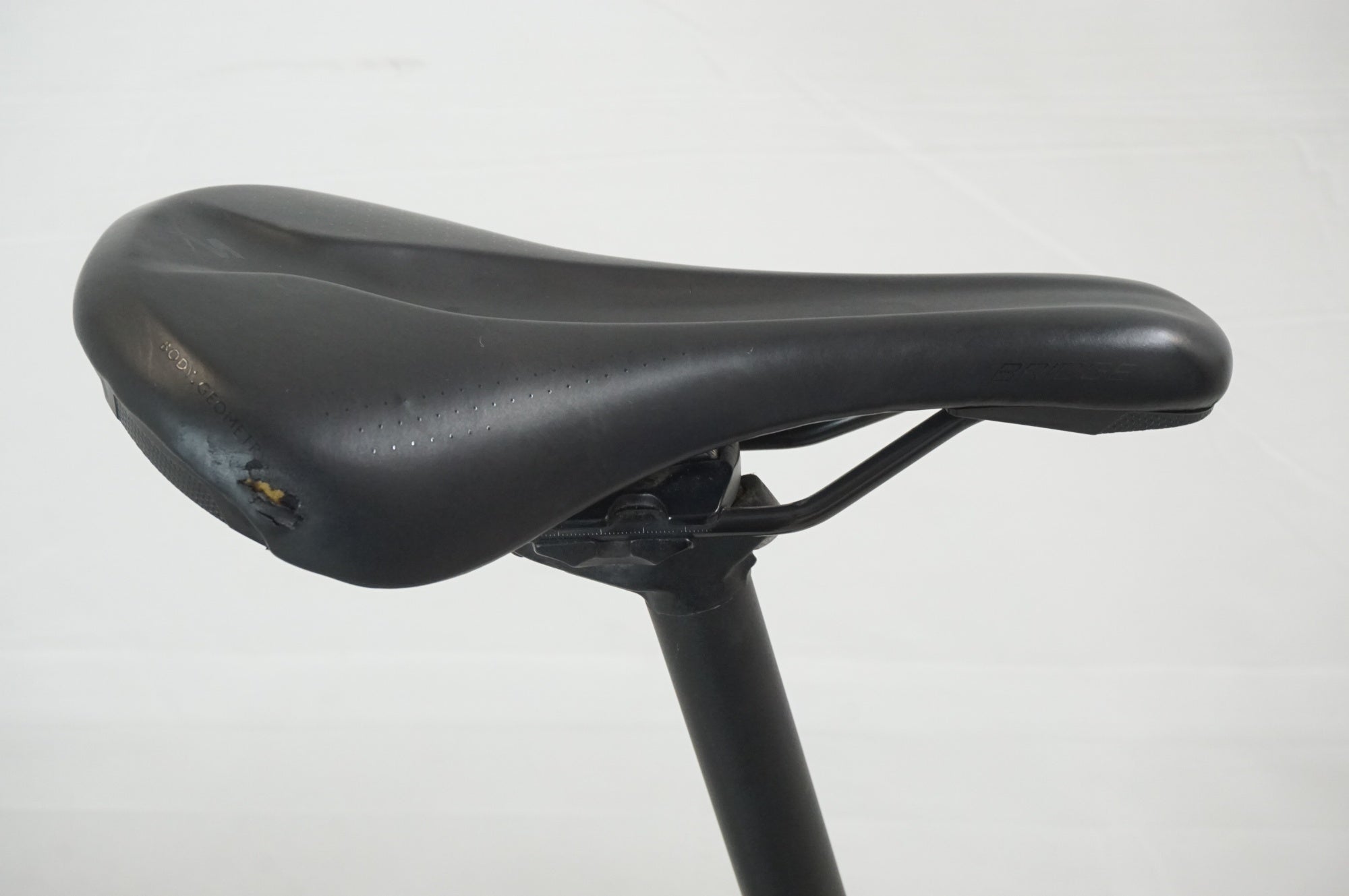 SPECIALIZED 「スペシャライズド」 SIRRUS 2.0 2022年モデル クロスバイク / 福岡アイランドシティ店