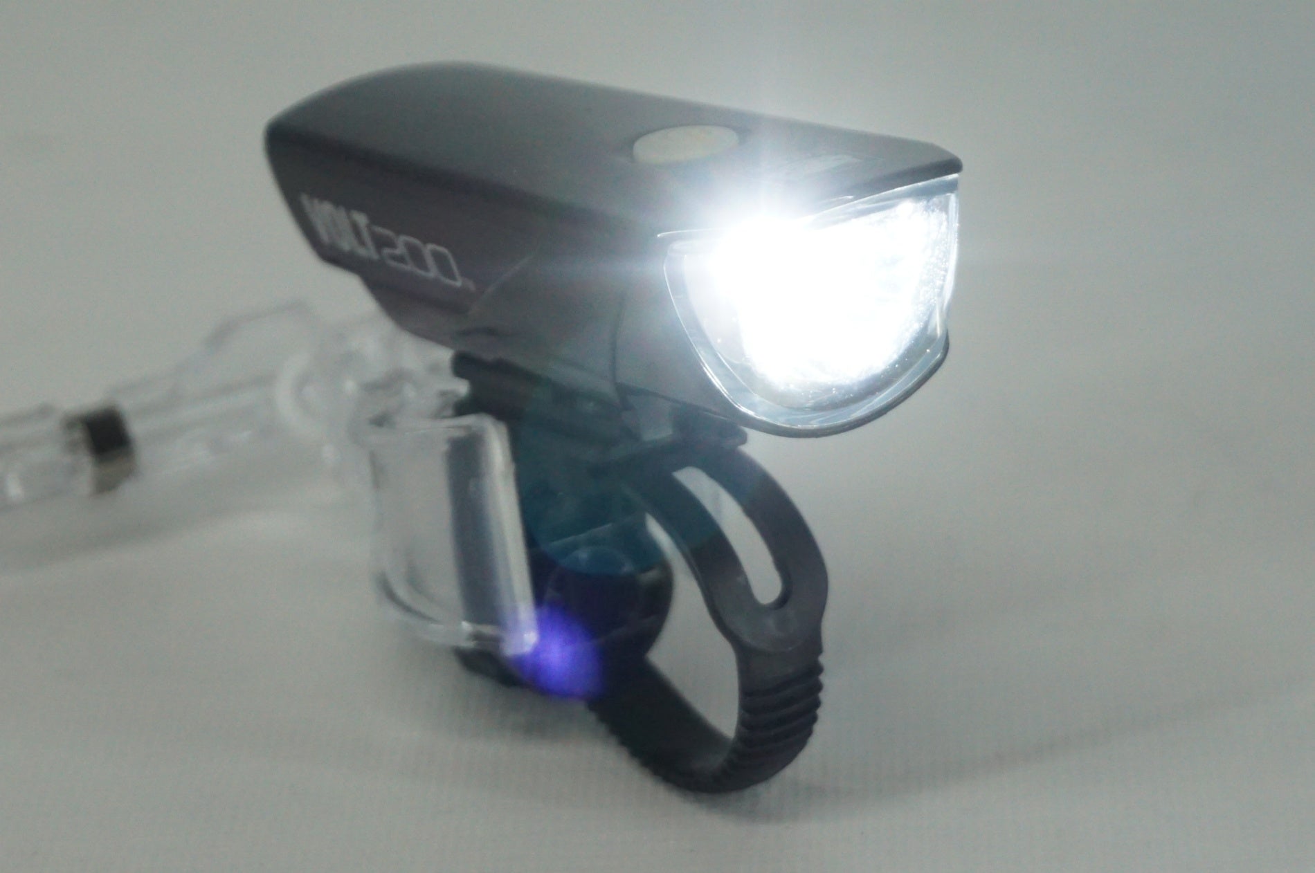 CATEYE 「キャットアイ」 VOLT 200 フロントライト / 阪急塚口店