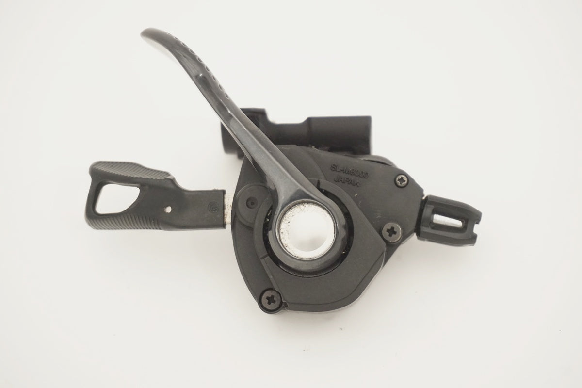 SHIMANO - 新品未使用 シマノXT M8000 シフター右のみ SHIMANO（シマノ）SL-M8000-IR シフトレバー I-specII 右のみ