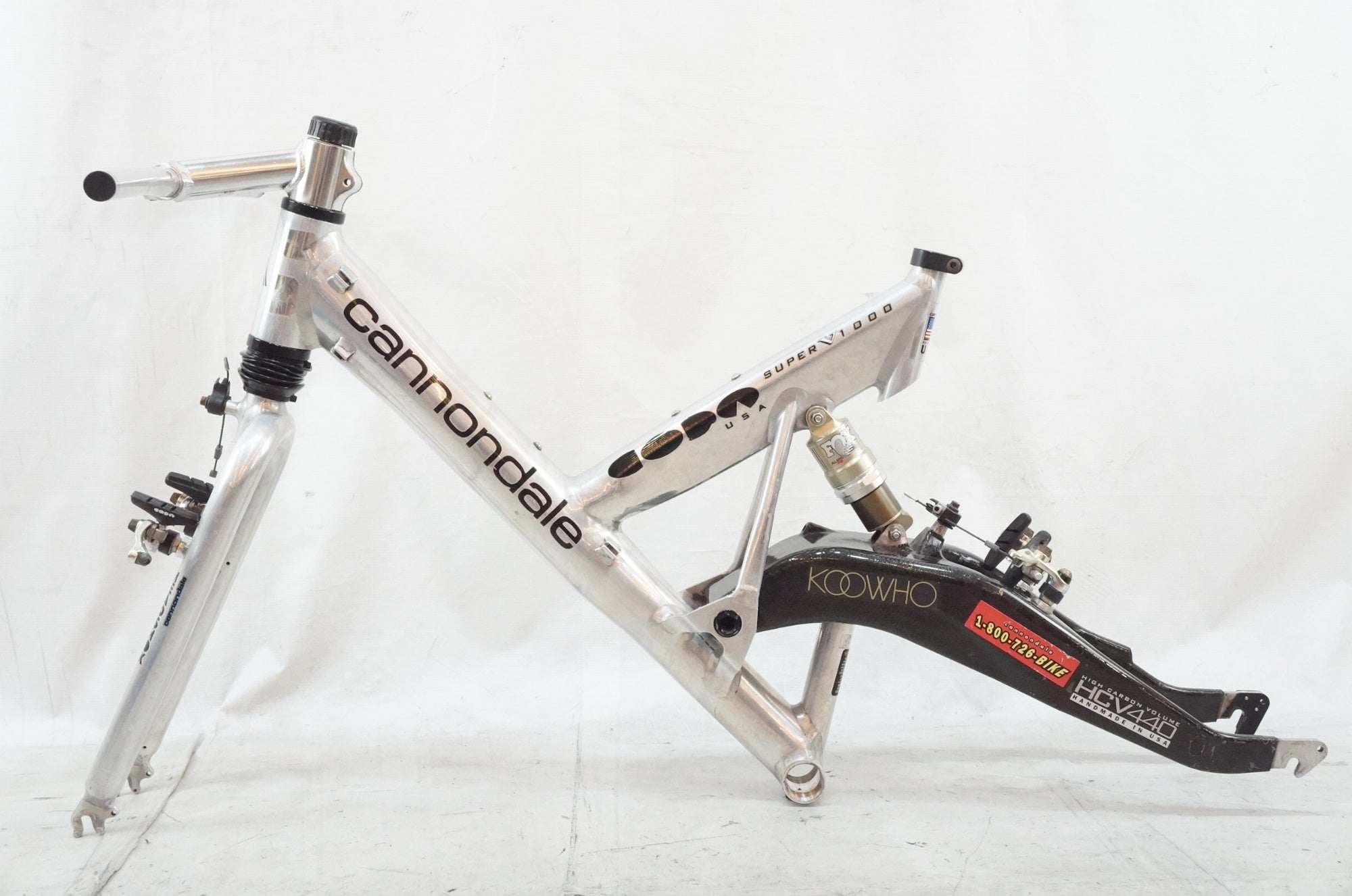 ジャンク CANNONDALE 「キャノンデール」 SUPER V1000 年式不明 フレームセット / バイチャリ浦和ベース