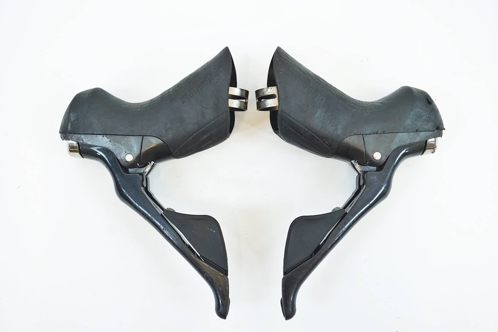 SHIMANO 「シマノ」 ULTEGRA ST-R8000 デュアルコントロールレバー / 有明ガーデン店