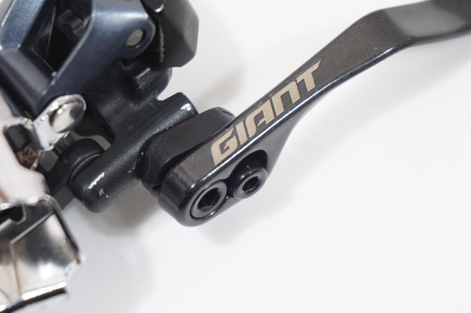 SHIMANO 「シマノ」 ULTEGRA FD-R8000 フロントディレイラー / 世田谷