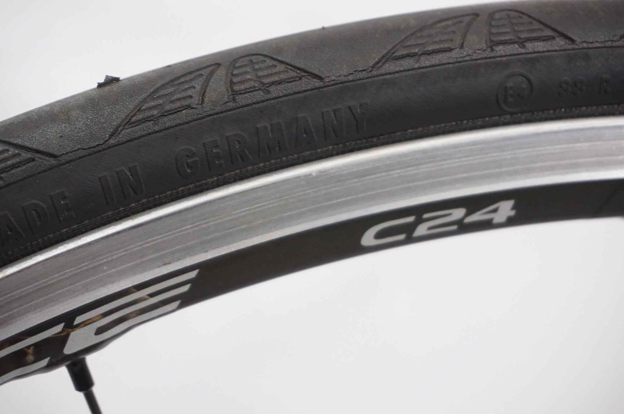 SHIMANO 「シマノ」 DURA-ACE C24 WH-9000 シマノ11速 ホールセット / AKIBA店