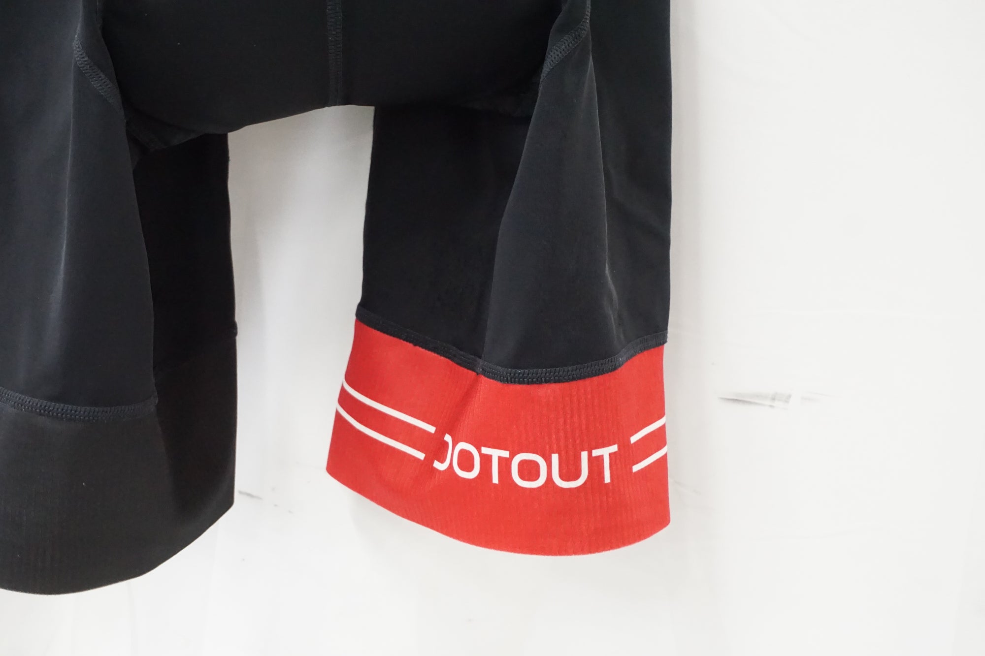 DOTOUT 「ドットアウト」 XLサイズ ビブショーツ / 奈良店