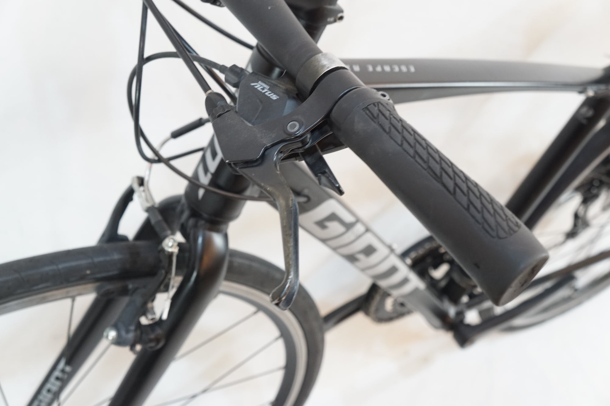 GIANT 「ジャイアント」 ESCAPE RX3 2021年モデル クロスバイク / AKIBA店