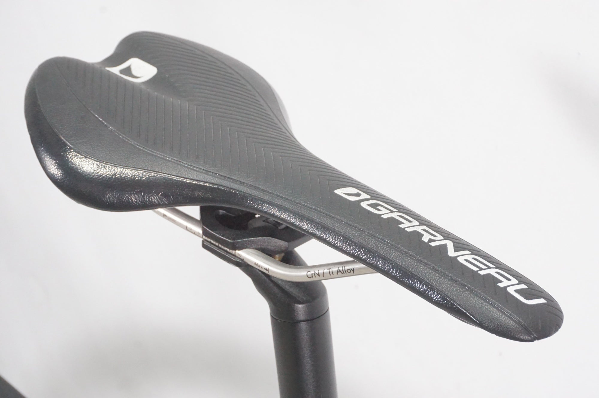 GARNEAU 「ガノー」 AXIS SL2 2016年モデル ロードバイク / AKIBA店