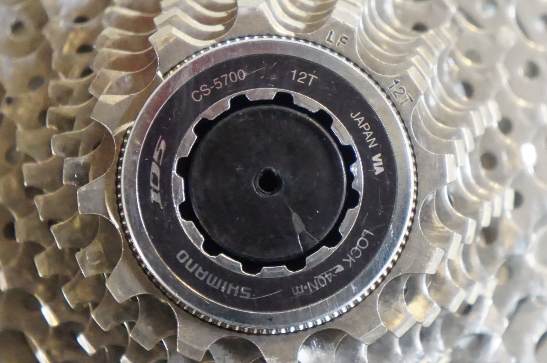 SHIMANO 「シマノ」 105 CS-5700 12-27T スプロケット / 熊谷本店