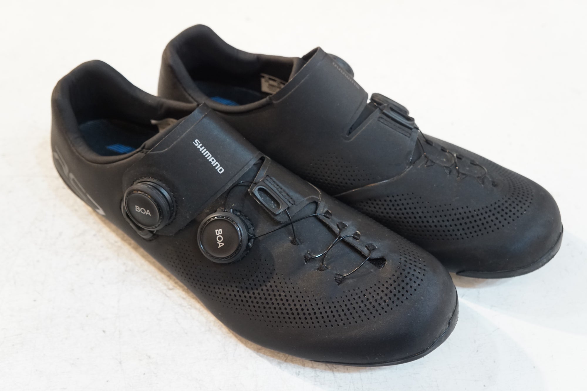 SHIMANO 「シマノ」 SHRC703 27.8cm シューズ / バイチャリ浦和ベース
