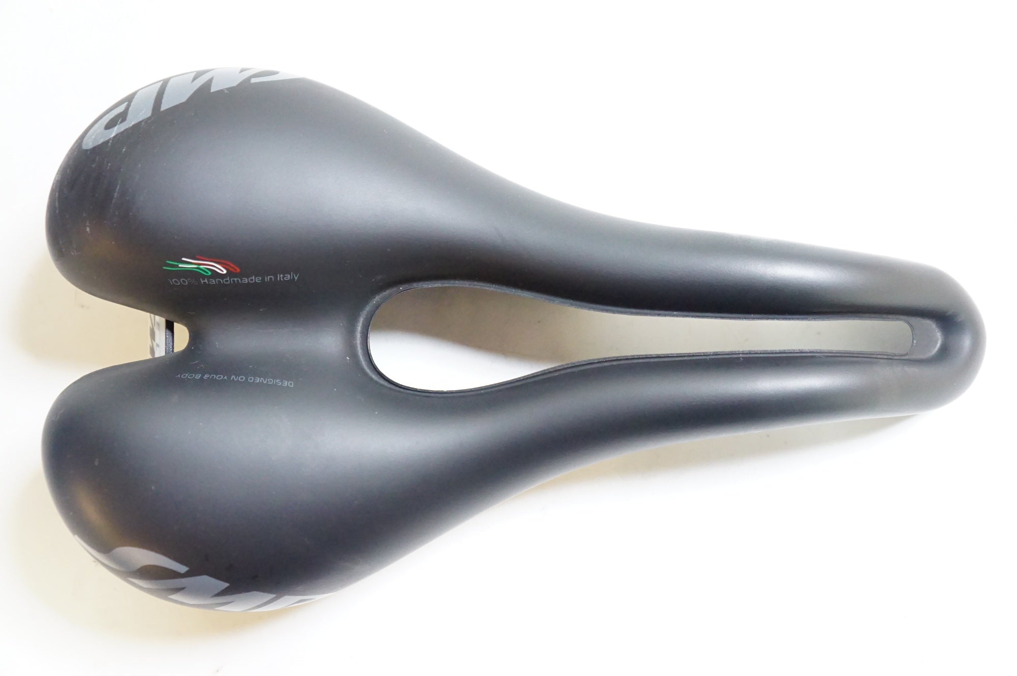 SELLE SMP 「セラエスエムピー」 TRK サドル / 熊谷本店