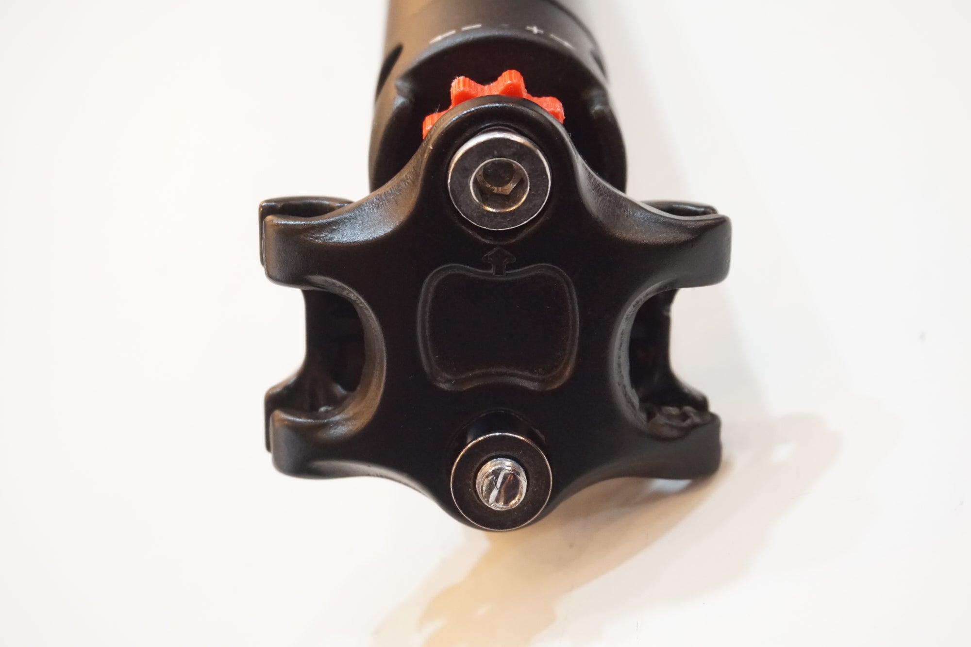 ANCHOR 「アンカー」 φ31.6 295mm シートポスト / バイチャリ浦和ベース