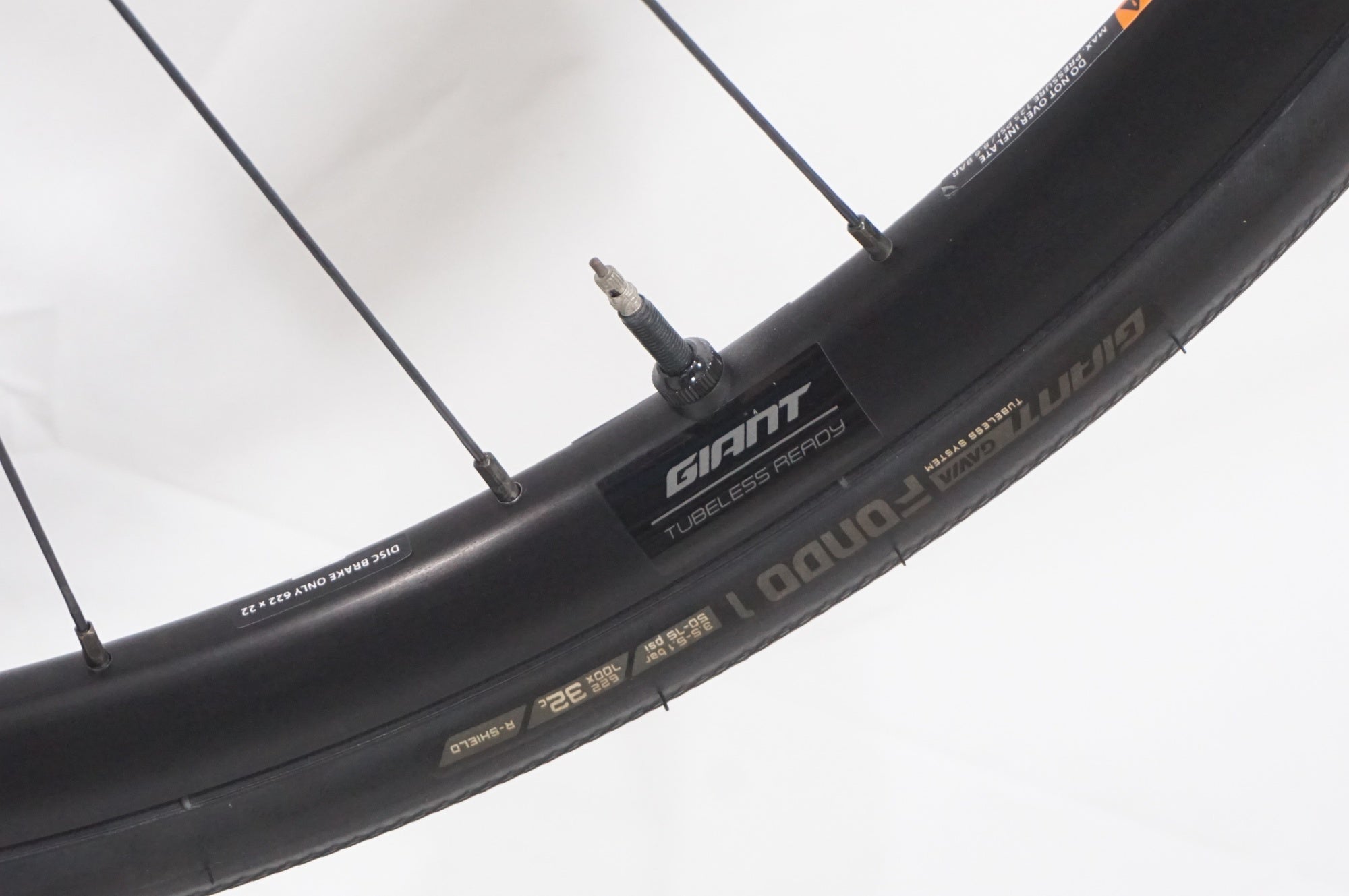 GIANT 「ジャイアント」 DEFY ADVANCED2 2022年モデル ロードバイク / AKIBA店