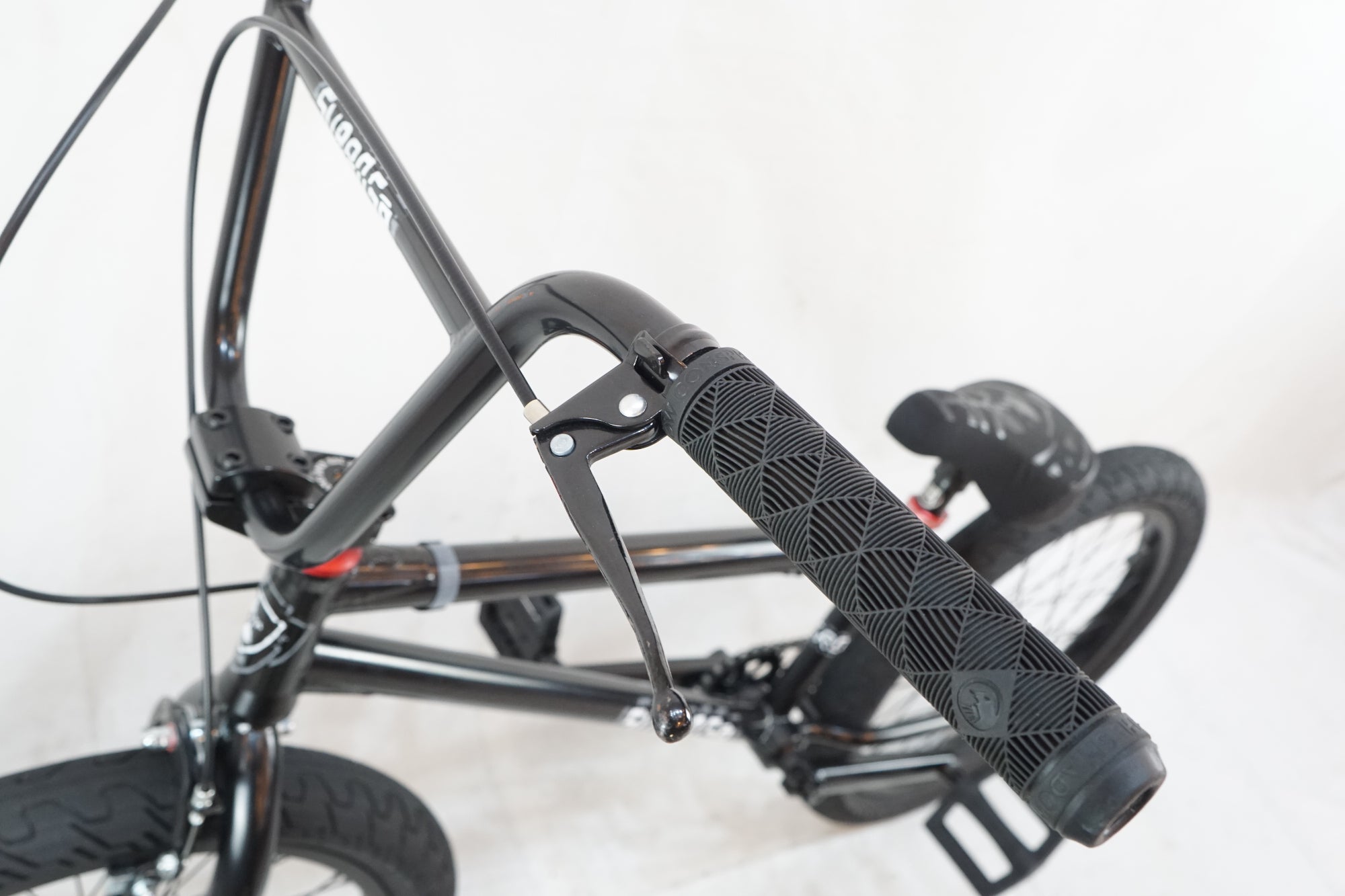 SUBROSA 「サブローサ」 TIRO 2024年モデル 20インチ BMX / バイチャリ浦和ベース