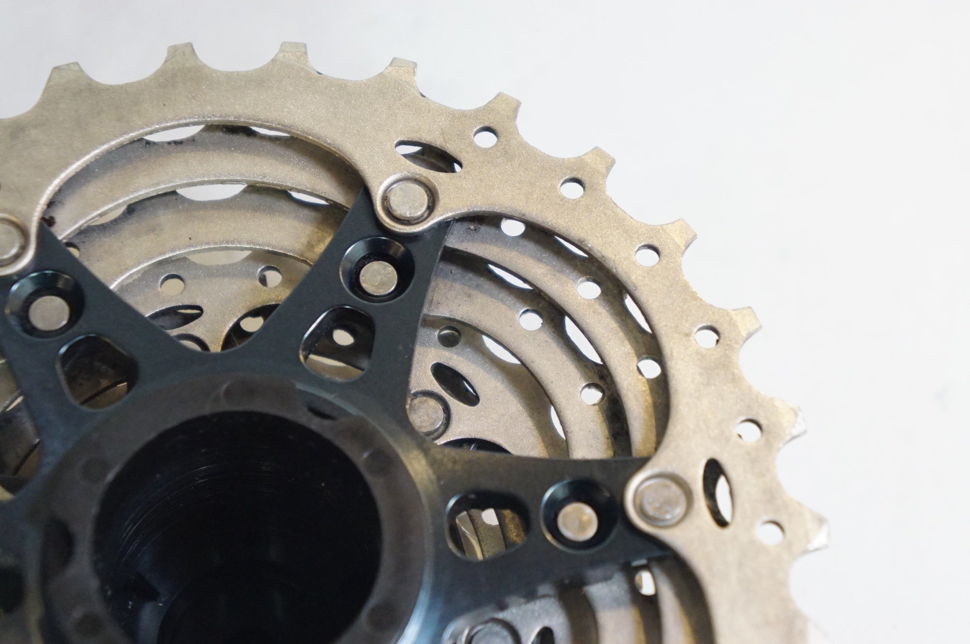 SHIMANO 「シマノ」 ULTEGRA CS-R8000 11-30T 11速 スプロケット