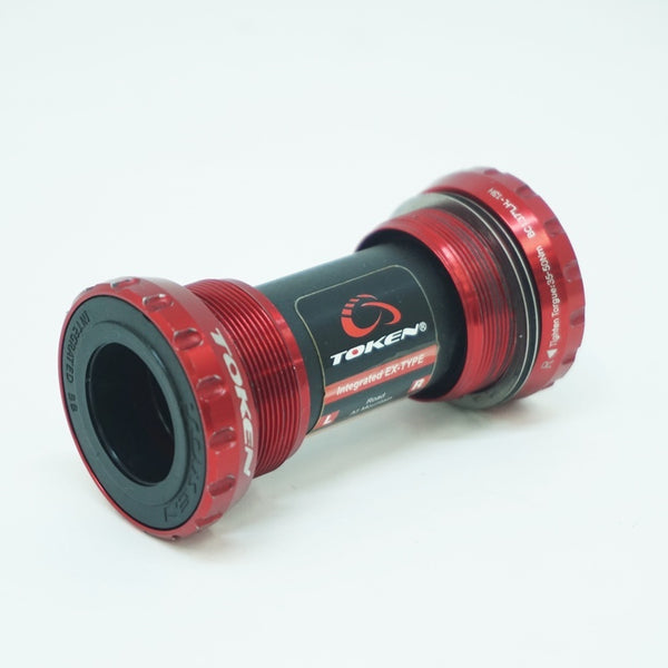TOKEN （トーケン）MOMENTA 2.1タイムトライアルバイクフレーム TOKEN 「トーケン」 INTEGRATED EX-TYPE ボトムブラケット / 大阪美原