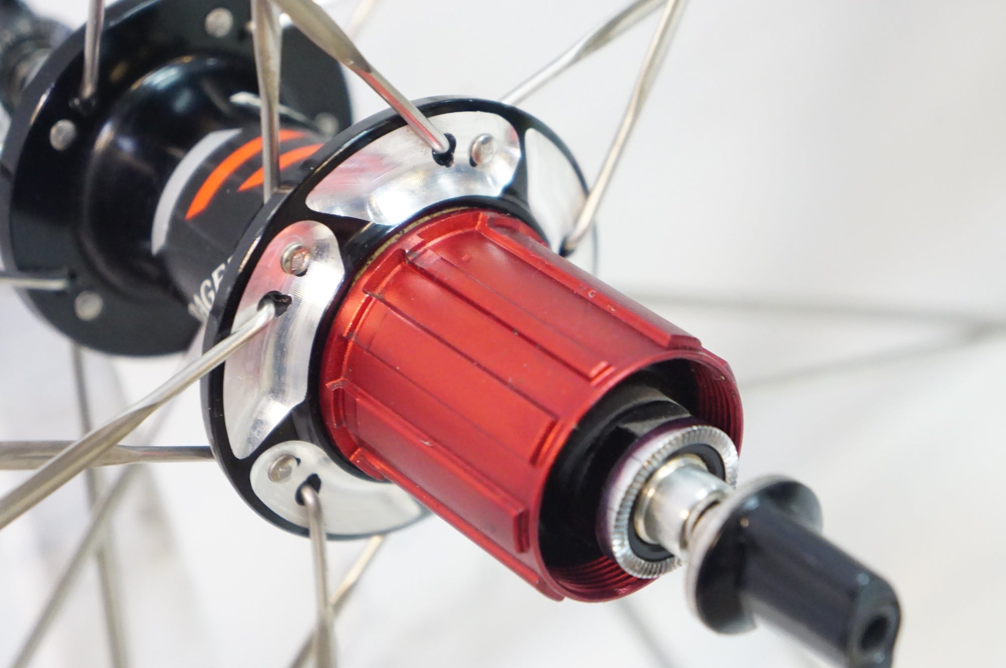 BONTRAGER 「ボントレガー」 RACE LITE シマノ8-10速 ホイールセット