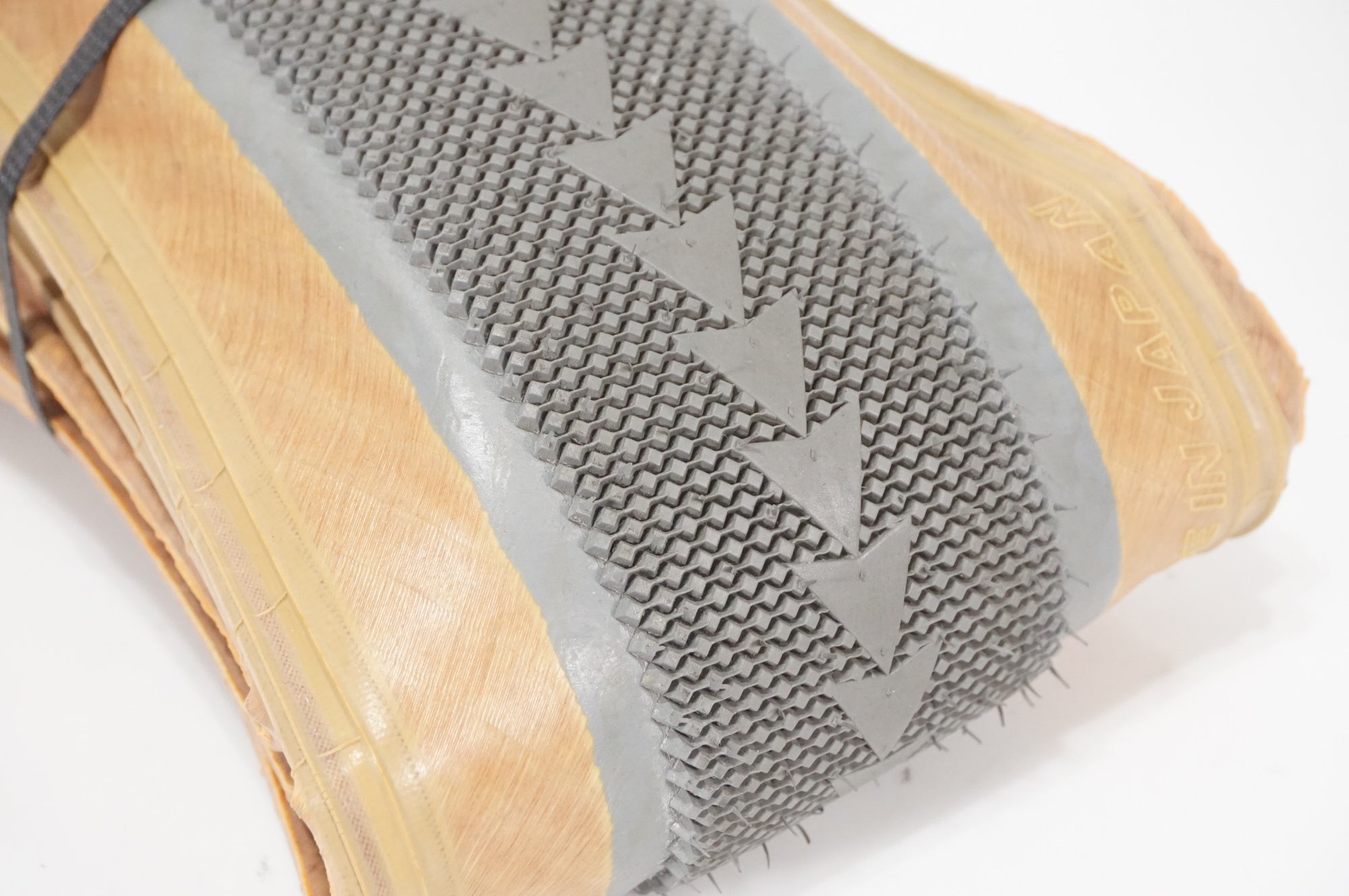 ULTRADYNAMICO 「ウルトラダイナミコ」 CAVA タイヤセット/ AKIBA店