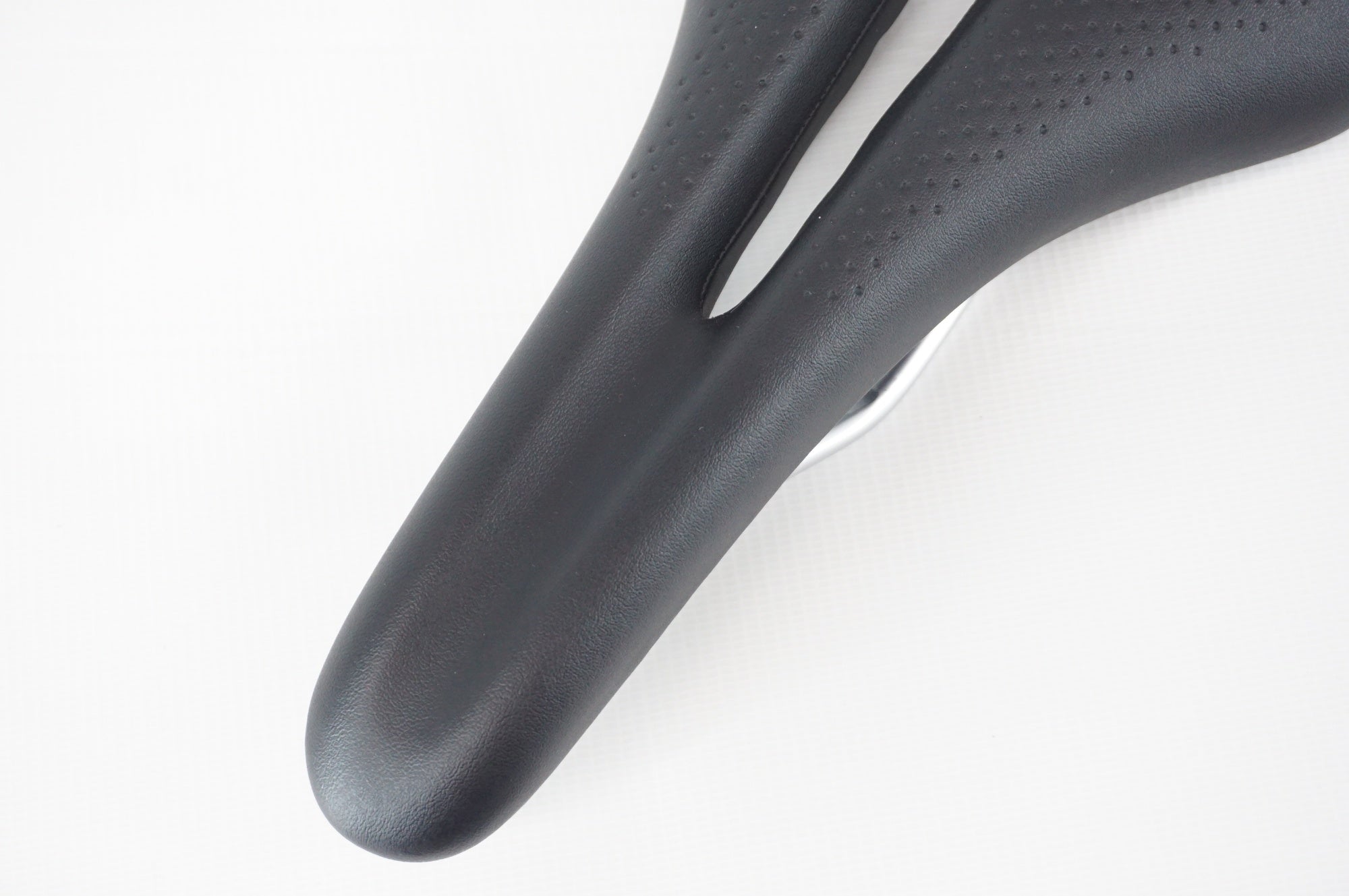 BONTRAGER 「ボントレガー」 MONTROSE COMP サドル / 阪急塚口店